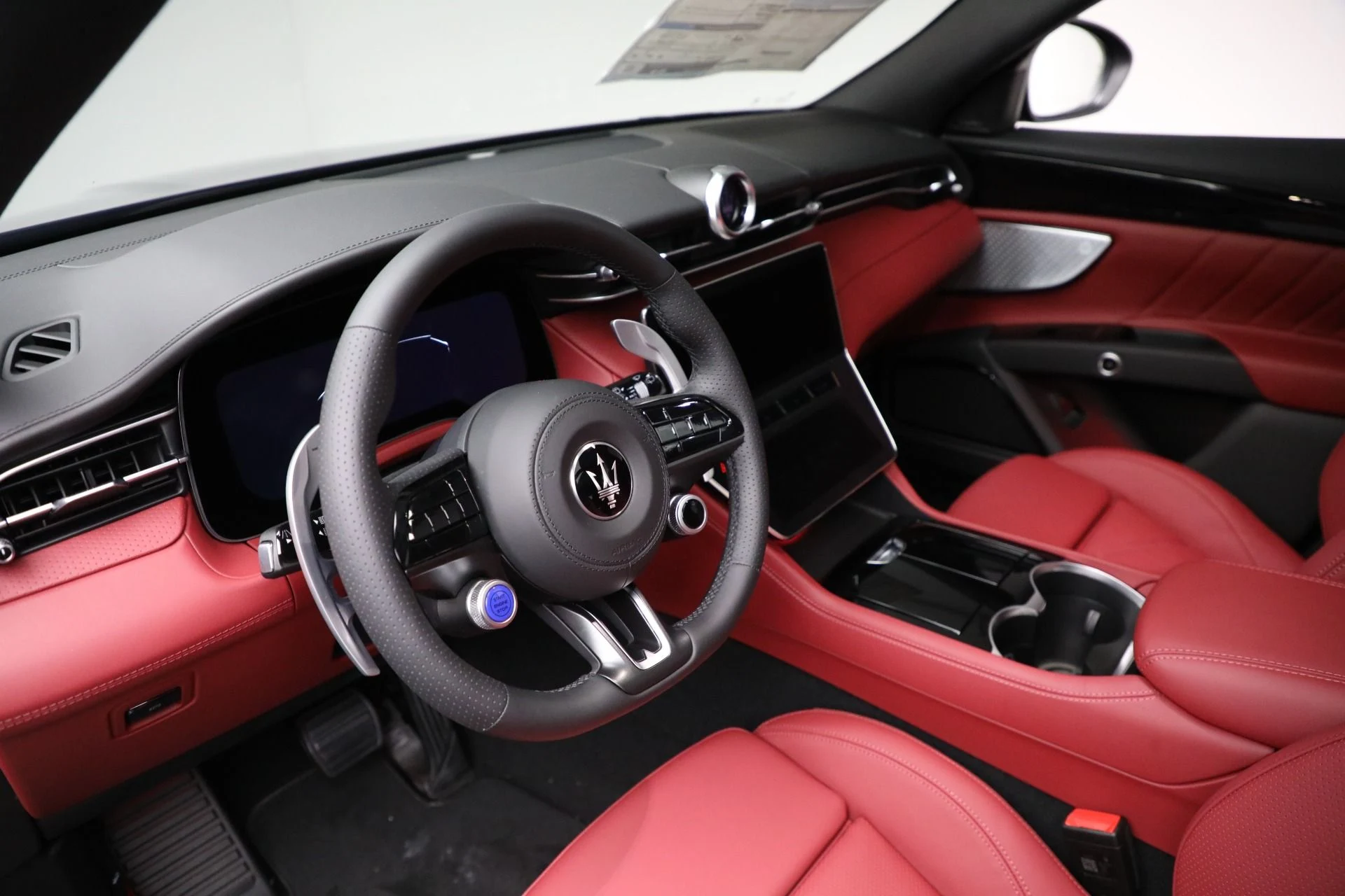 mph016_4208816590_New_2025_Maserati_Grecale_Modena_d5ba54005d
