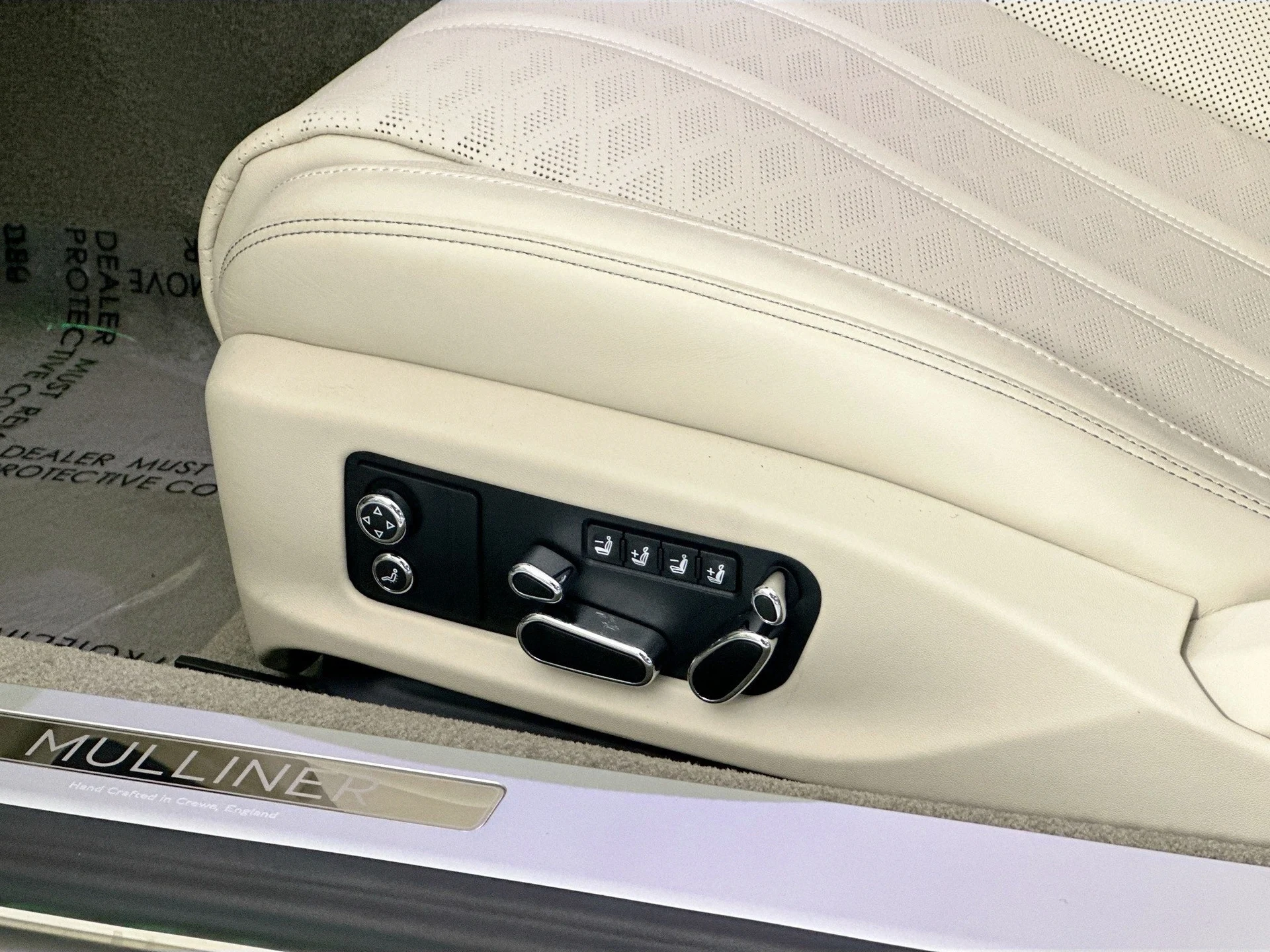 mph016_4209977883_17_bf209e041f