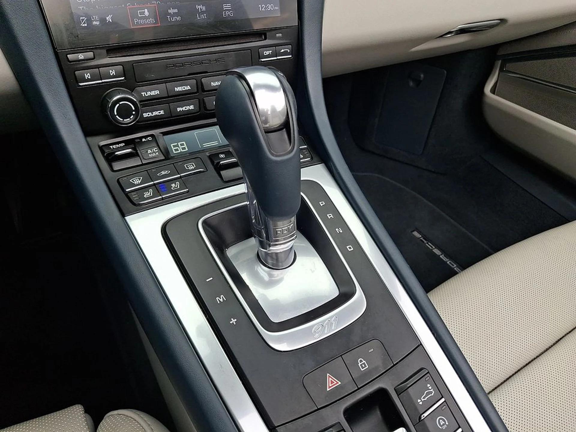 mph016_4210888127_235e28eacbceb931e39e3541e1b73fb8x_565591fda5