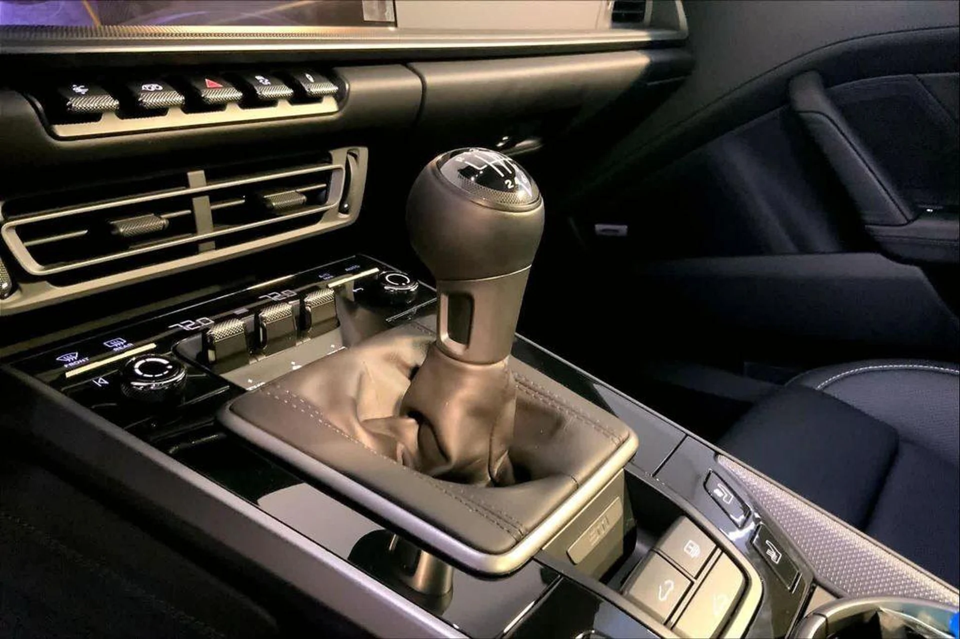 mph016_4211445158_Lt_PK_8z_ZIJDRZ_Cu_Trhmr_Sv_L_Neyc_E_05e6b95112