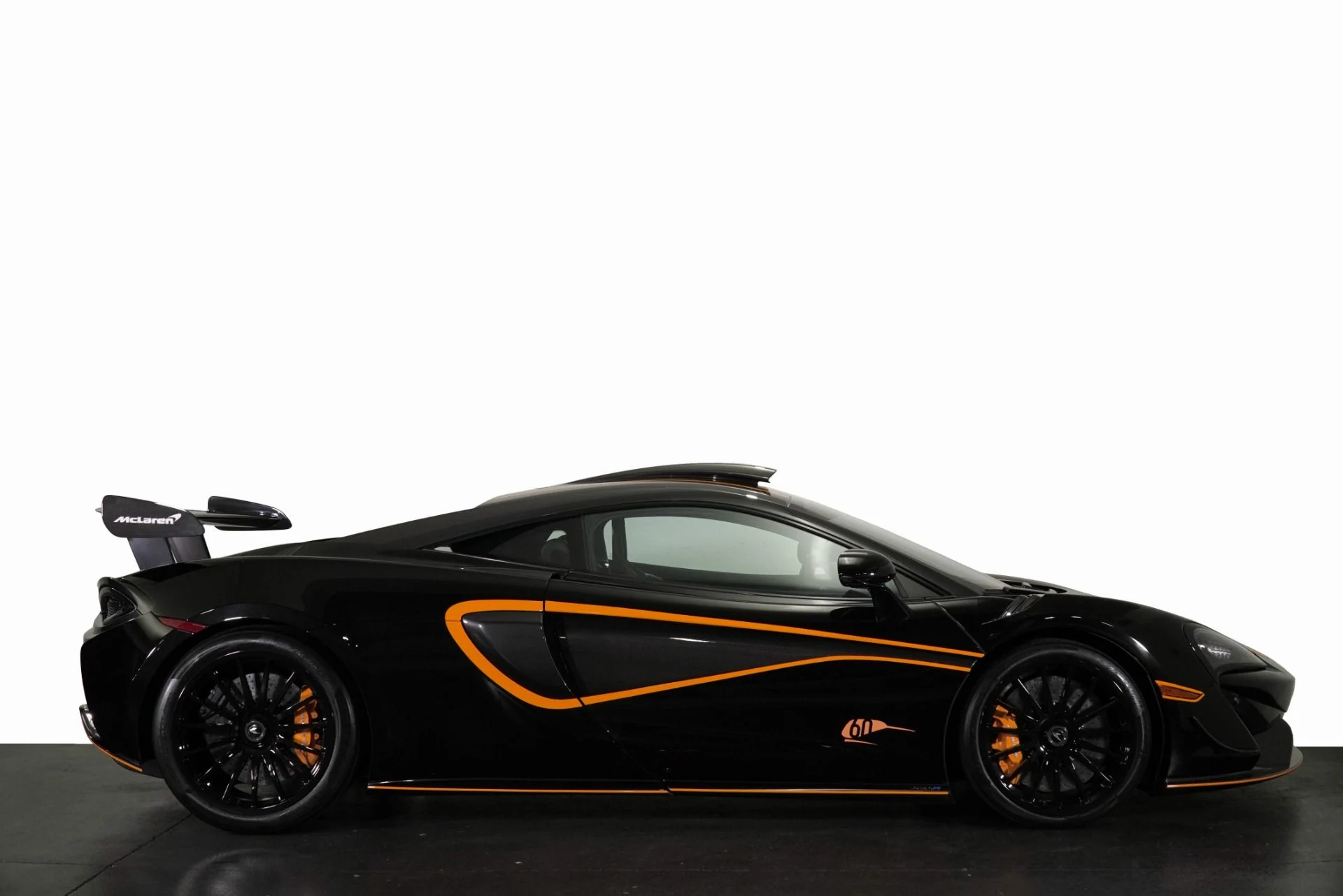 mph016_4215650313_Used_2020_Mc_Laren_620_R_1776144012_4ef8b363de