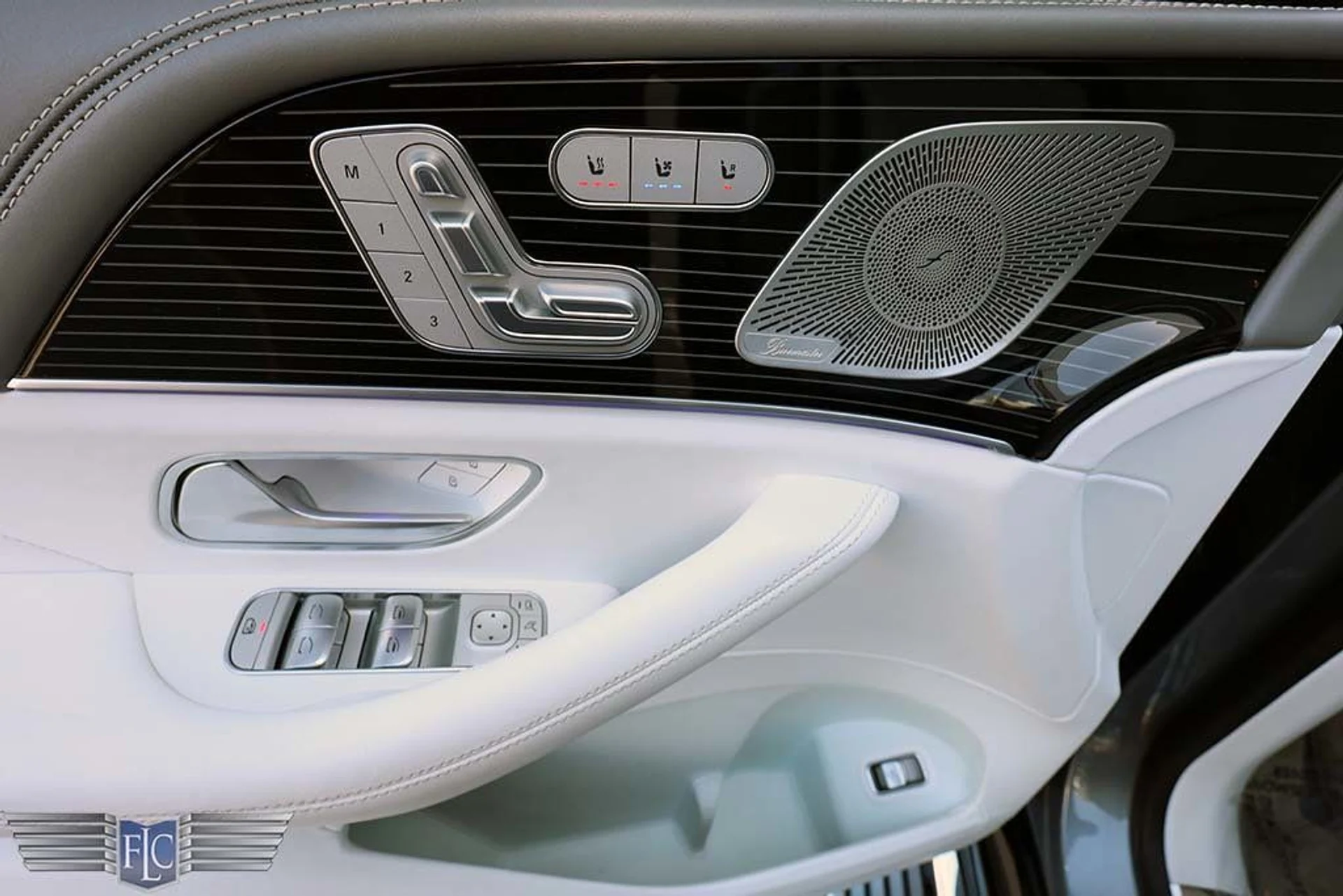 mph016_4218599483_used_2023_mercedes_benz_gls_maybachgls6004maticsuv_6305_22983773_17_1024_1ae9fbd13e