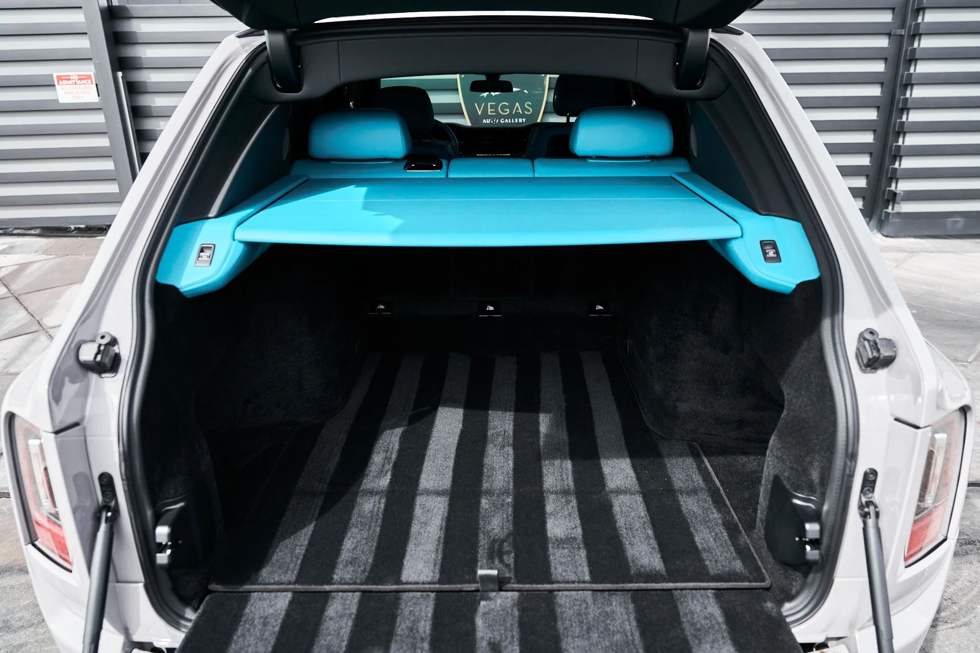 mph016_4221826239_Used_2025_Rolls_Royce_Cullinan_Black_Badge_1774912460_ab973b1db5