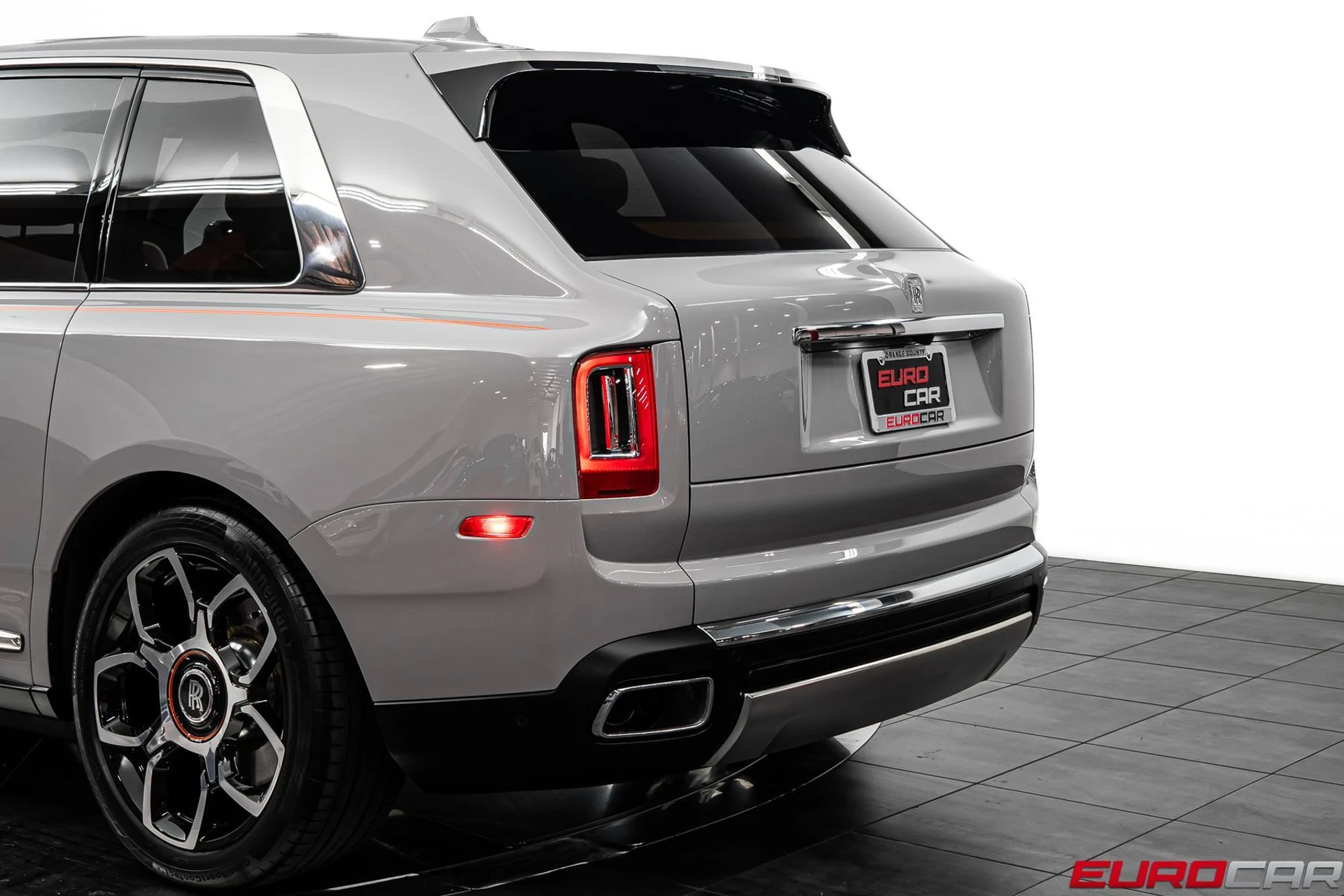 mph016_4226656943_a3563d32_241d_4877_90bf_073e69142229_d65cfbf6f5