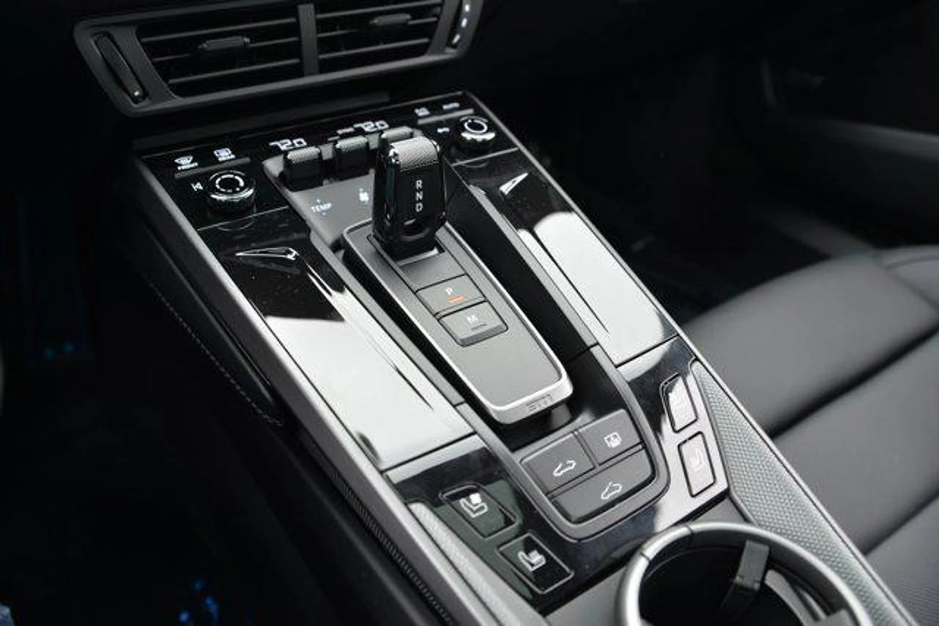 mph016_4229210885_yi86_Z9_Es_N_Pn8pw_D01_V35_Jfw_Ssu_E_7a85ed7b76