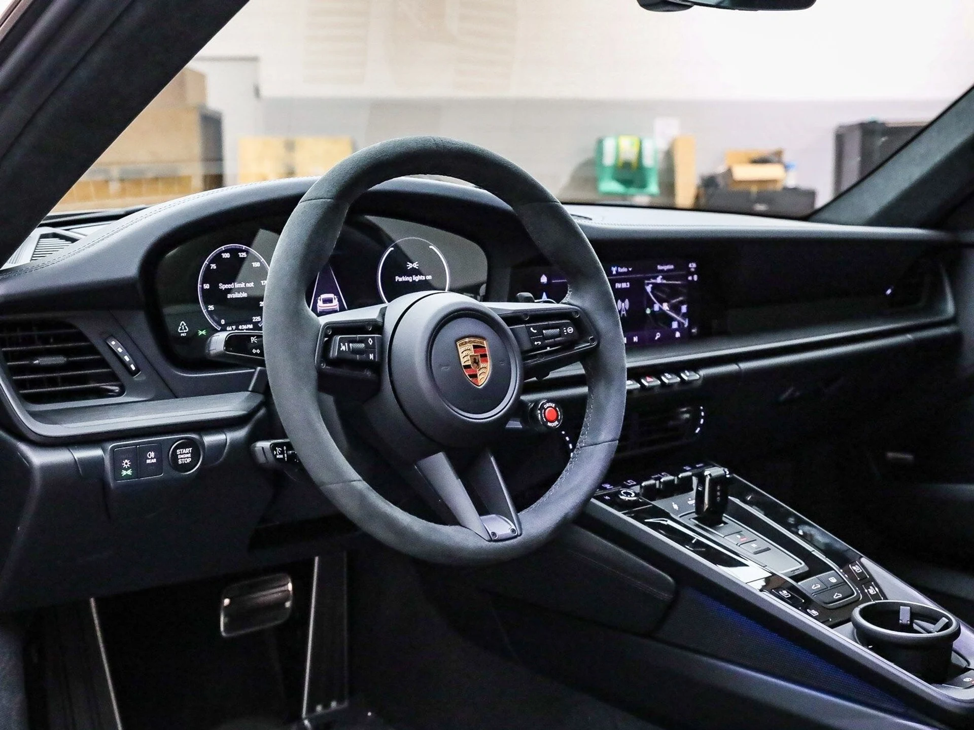 mph016_4234540007_aa64a4471114497e37c6fc7b8cce897cx_2f5616a0be