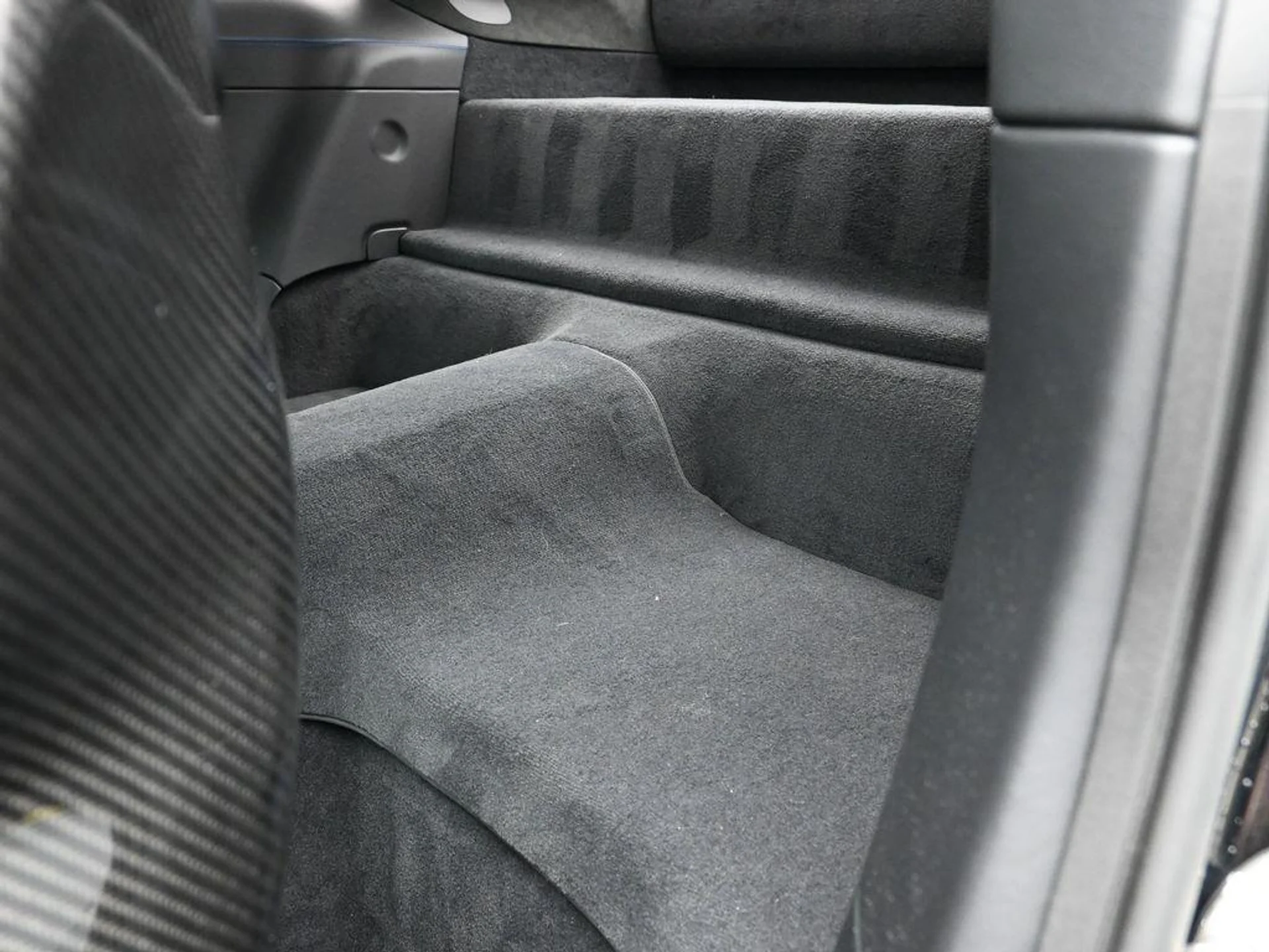 mph016_4246116728_7kh19a_ZPQ_Jo_L_Djbui_Tcs_Dw_L_r_I4_02a4542f28