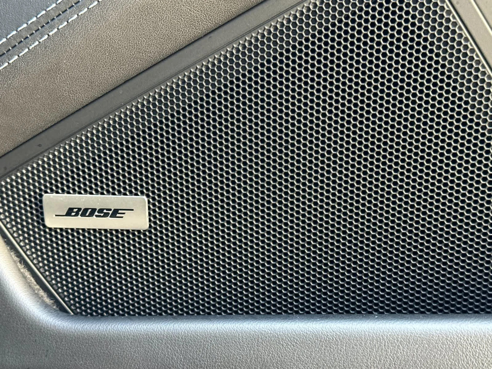 mph016_4249785567_17_9a4e647112