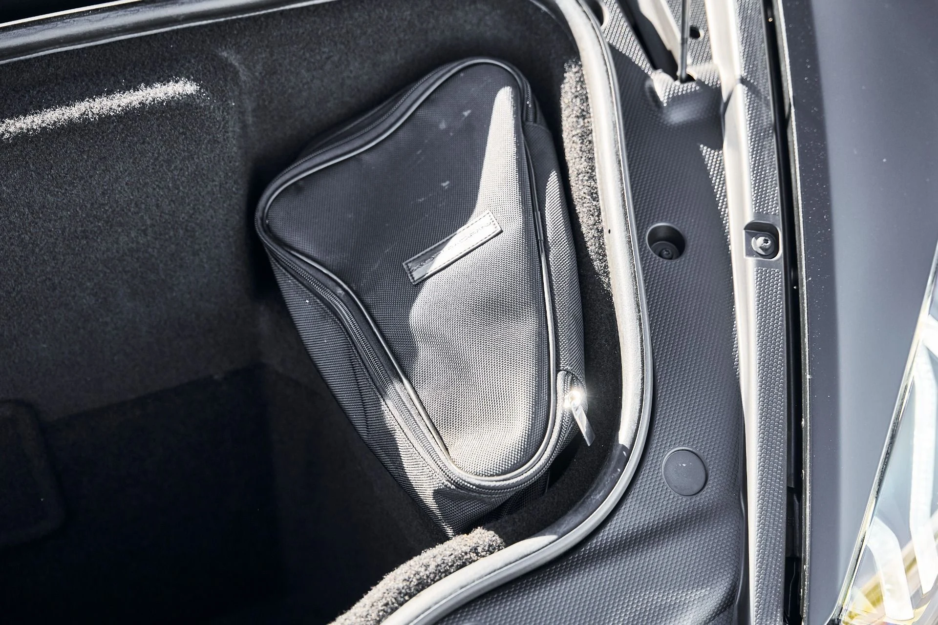 mph016_4251228359_Used_2021_Lamborghini_Huracan_EVO_Base_1774404950_795f16f600