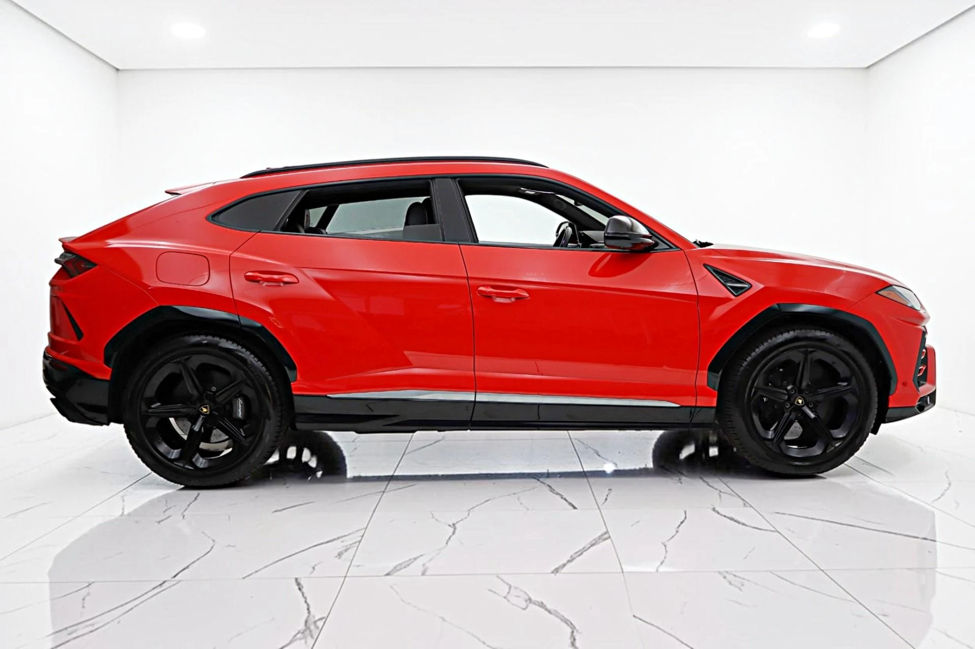 mph016_4260194317_Used_2020_Lamborghini_Urus_939f767ac8