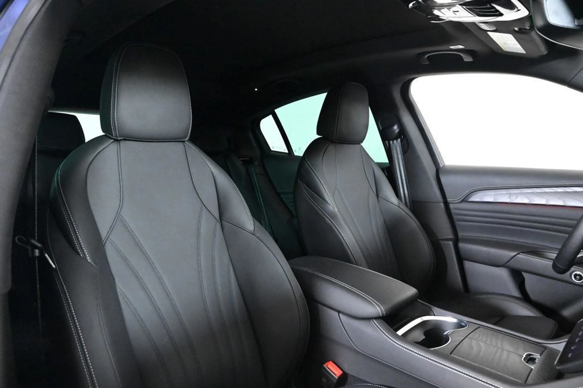 mph016_4262244715_used_2025_maserati_grecale_modena_11350_22967686_16_1024_f7528735d6