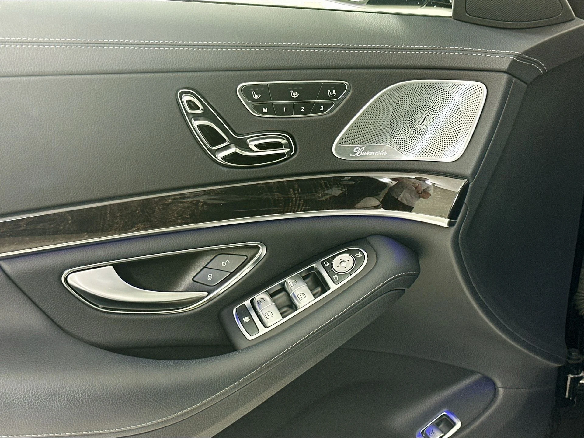 mph016_4264974698_1bf07e0710f82679f5aa829a49a302a0x_72623d487e