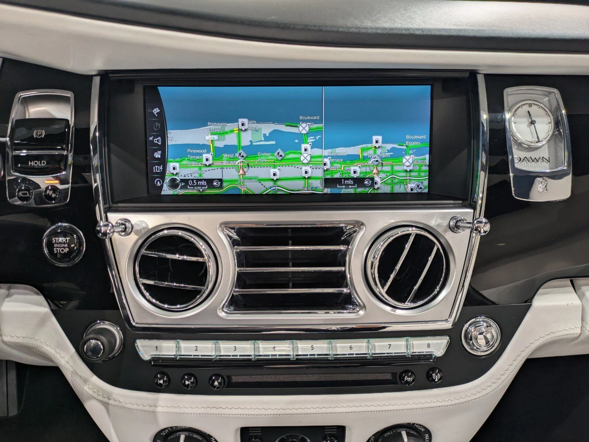 mph016_4265229901_394075cc479884fdd8f3fa5fa0c21f9a_83af8c85bf