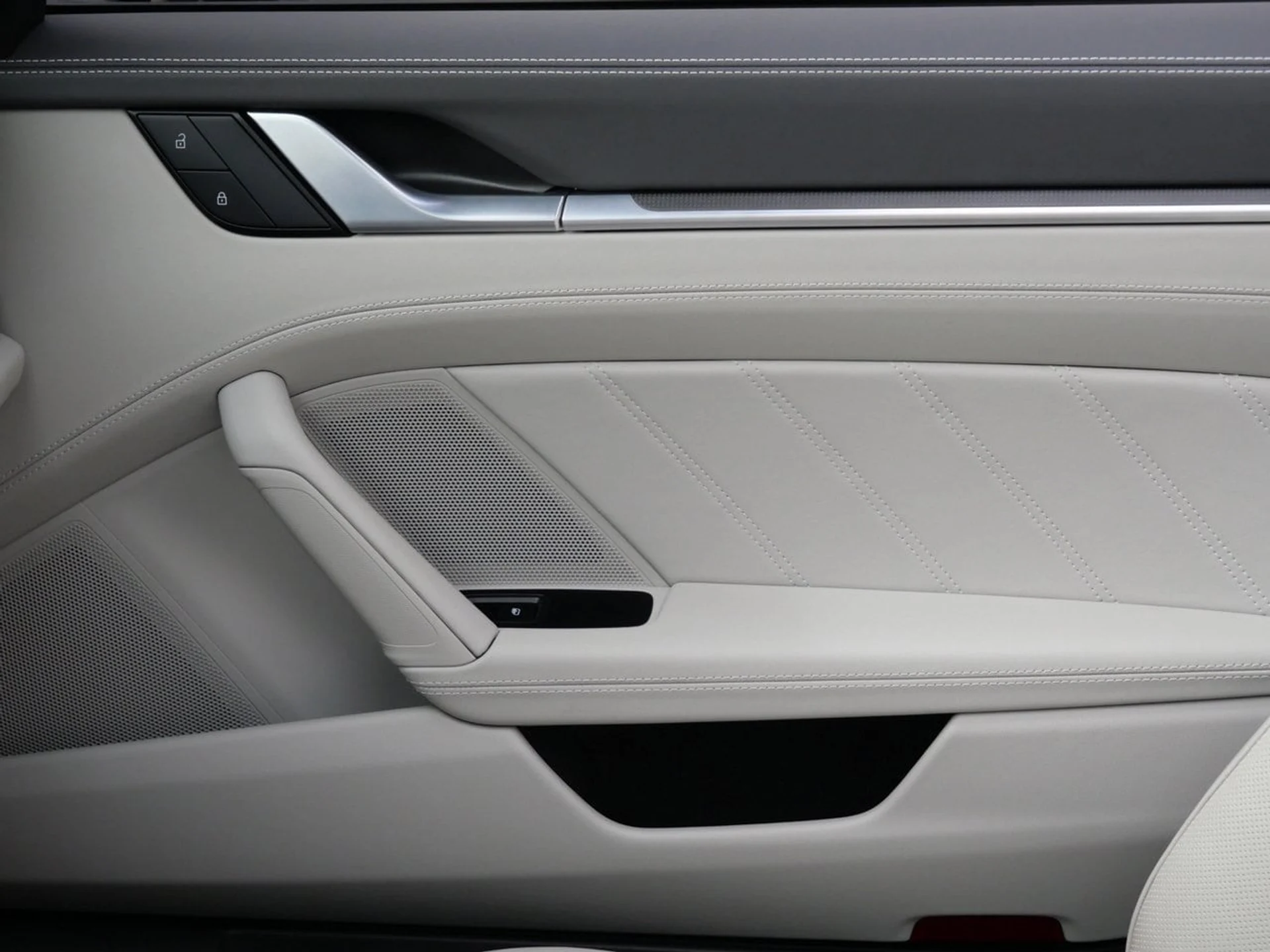 mph016_4265760931_a5c34d27832cca6fd6213ec784172c7bx_de84c41b2c