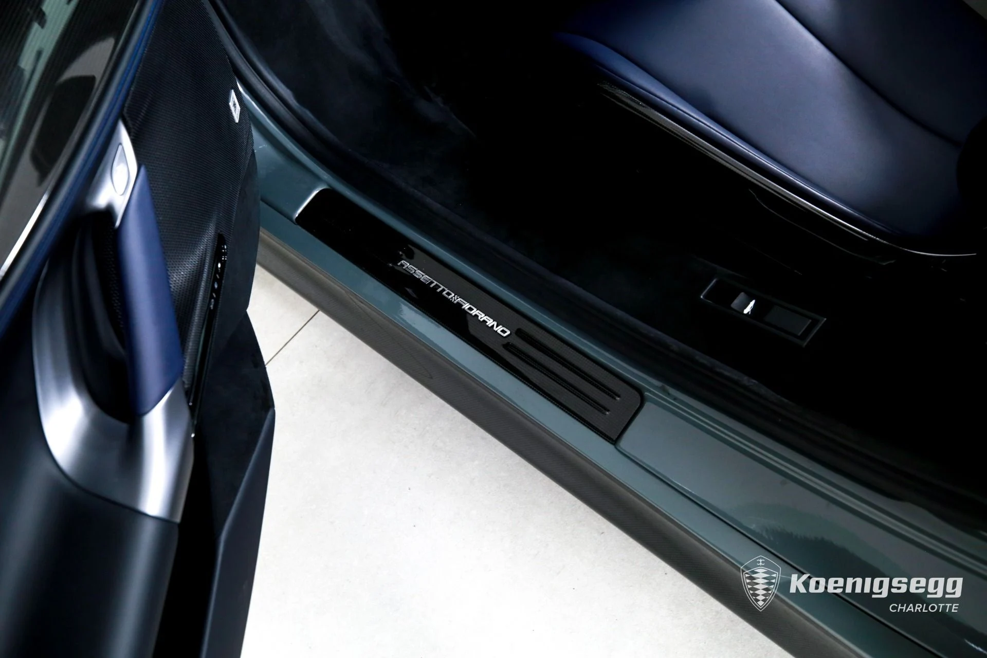 mph016_4269714779_Used_2024_Ferrari_SF_90_Spider_1774640583_3952a5de34