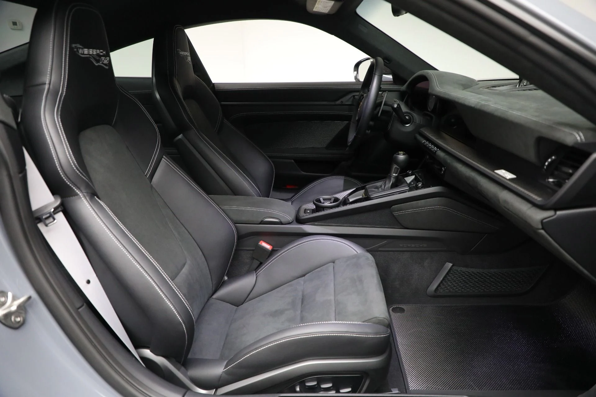 mph016_4277142617_Used_2025_Porsche_911_GT_3_RS_1763491771_01b55fc7e7