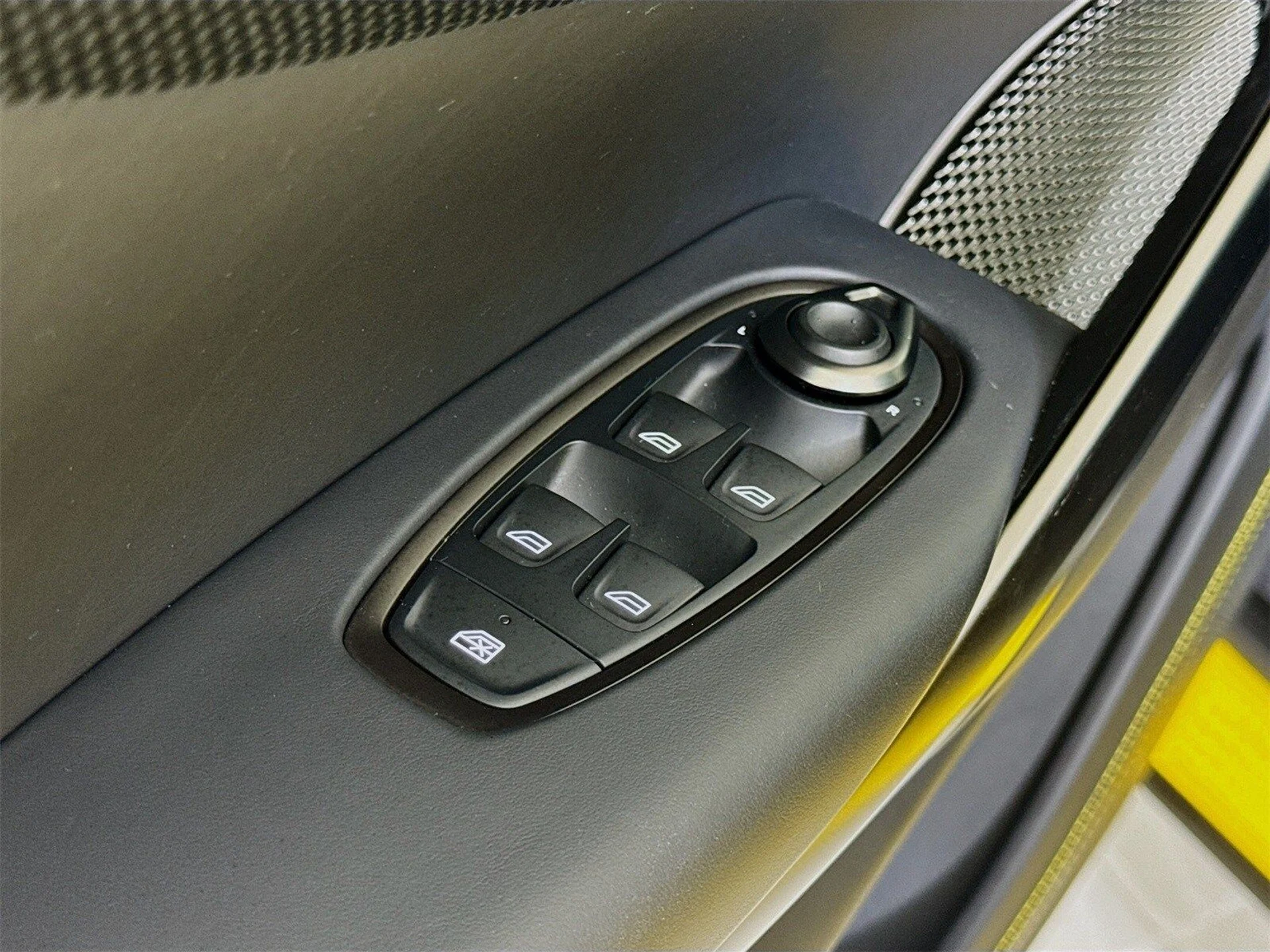 mph016_4281815038_8e092d80929100e4af1a9d7d2887ceedx_508d753016