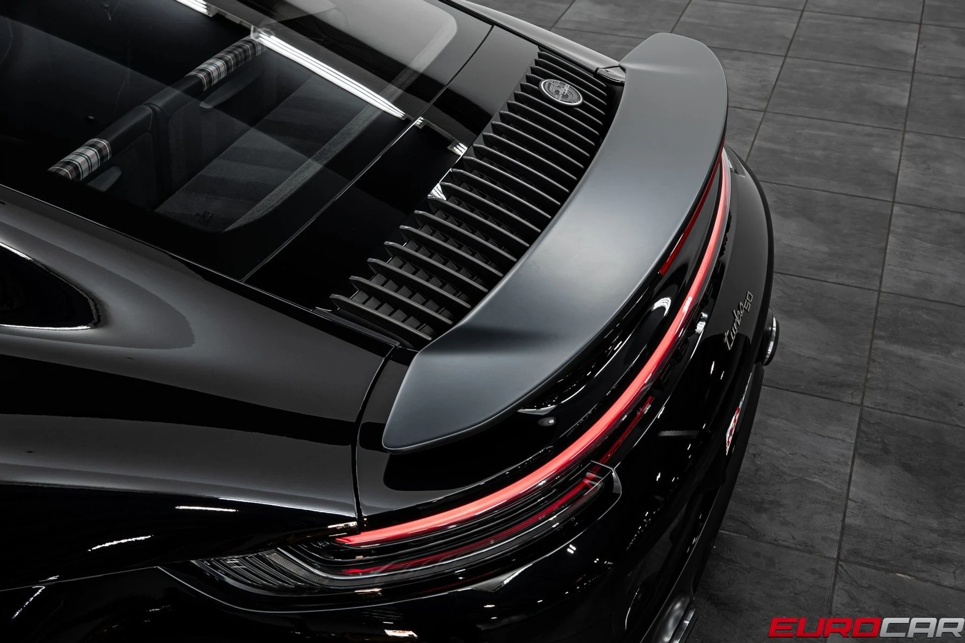 mph016_4287044857_image_17_2537ede081