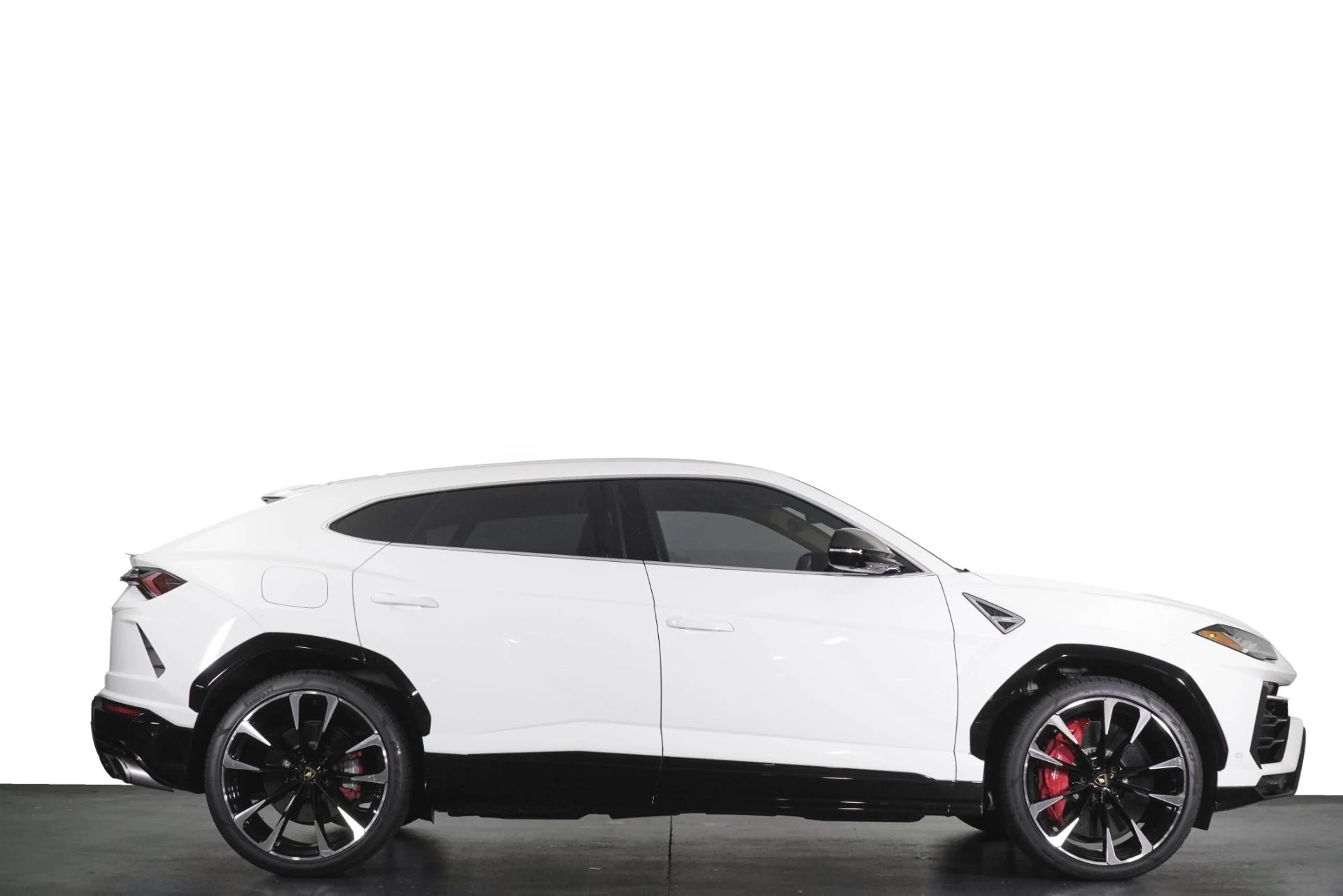 mph016_4288740127_Used_2022_Lamborghini_Urus_1785773690_9494b7311d