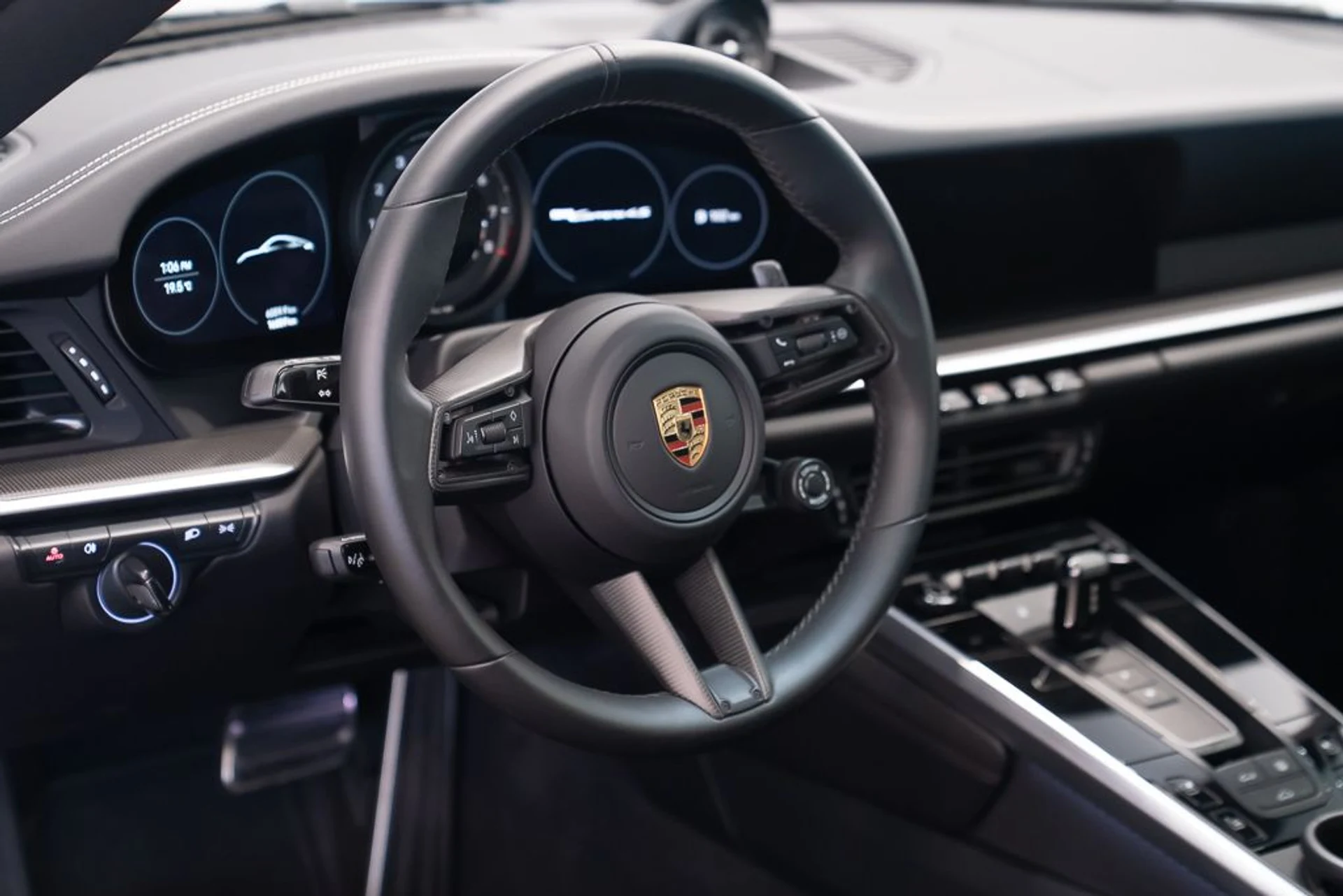 mph016_4289968795_porsche_911_2023_90558a3b55