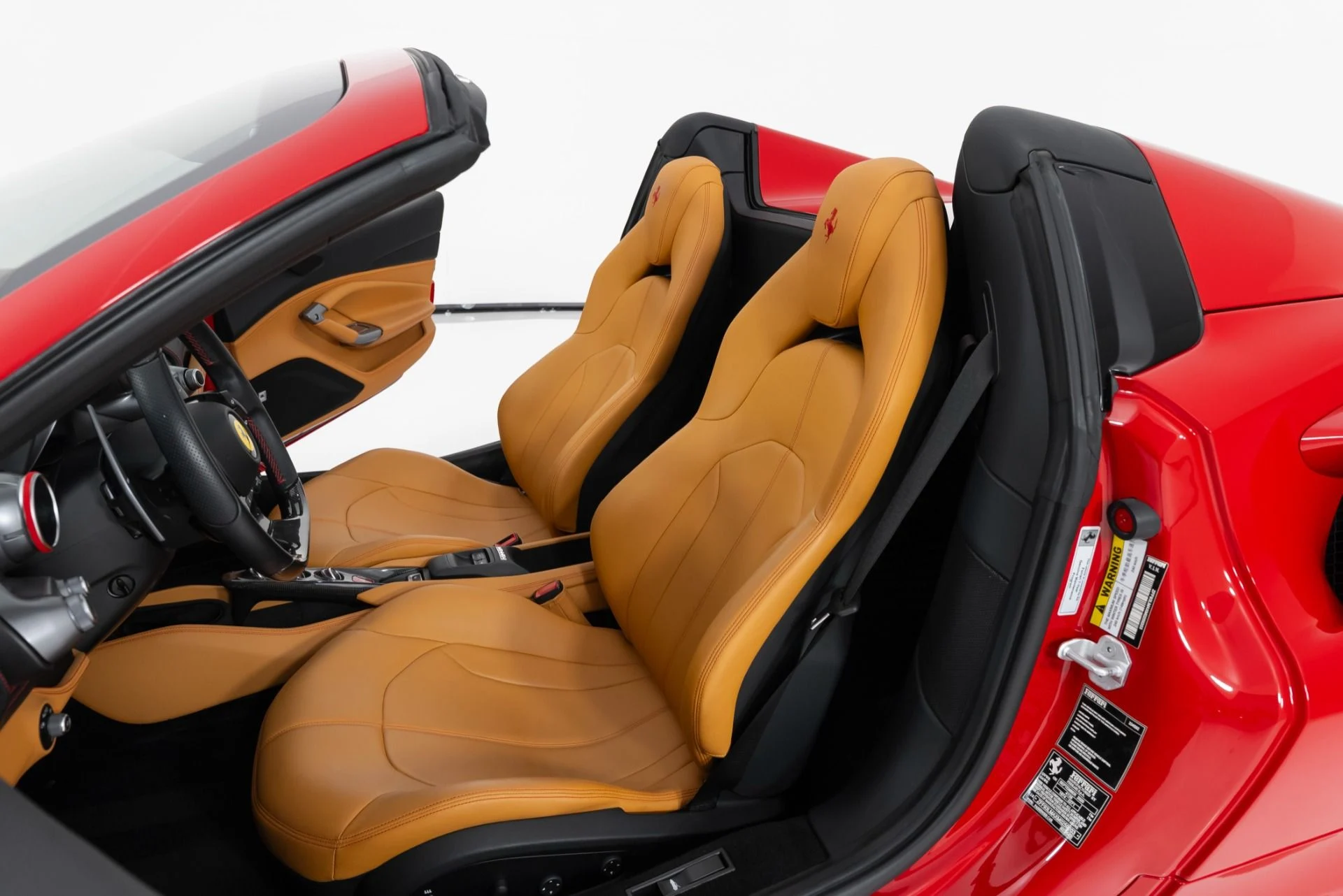 mph016_4290050040_Used_2021_Ferrari_F8_Spider_1757957112_63b5ea8102