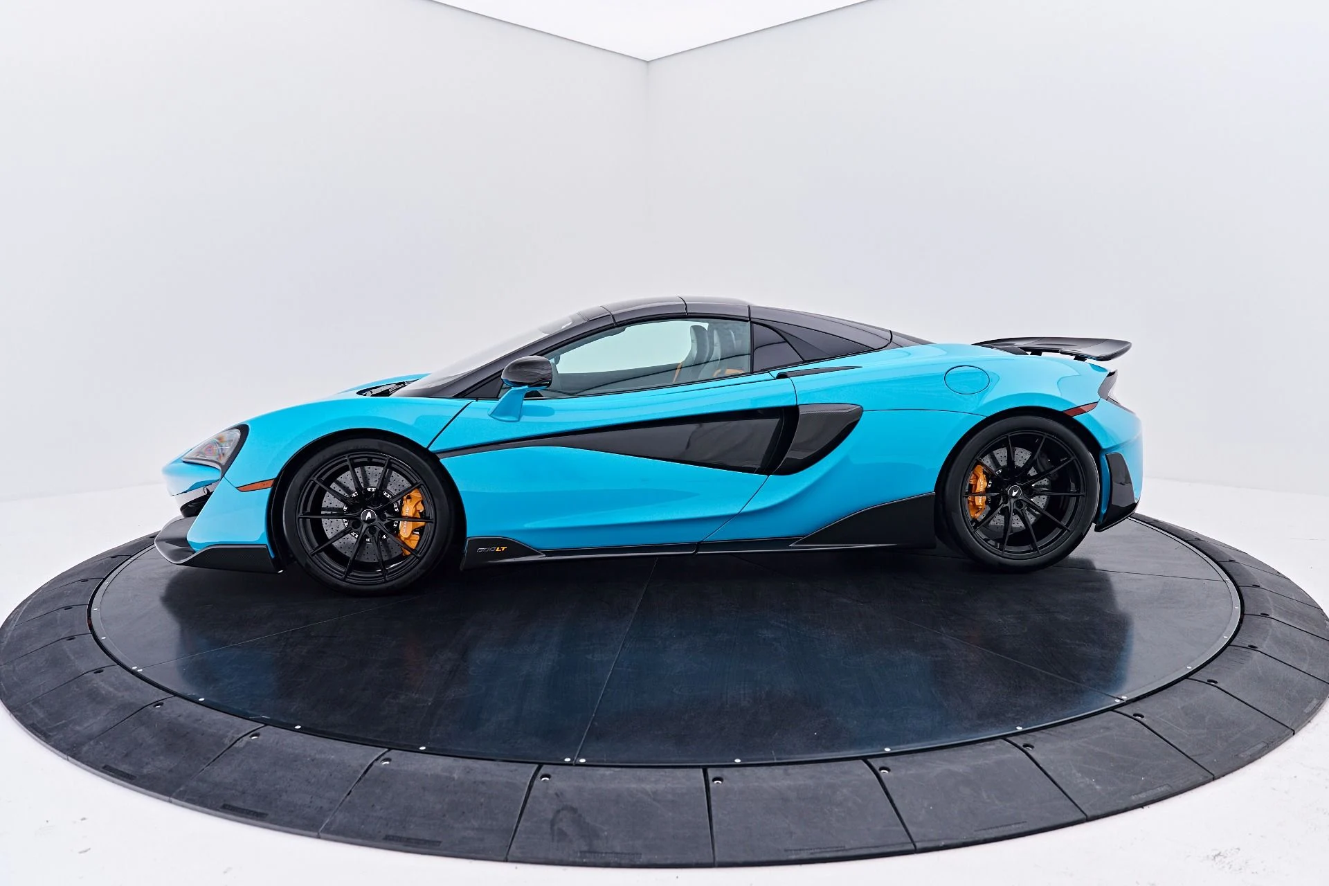 mph016_43107356_Used_2020_Mc_Laren_600_LT_Base_1786496744_a7795660f9