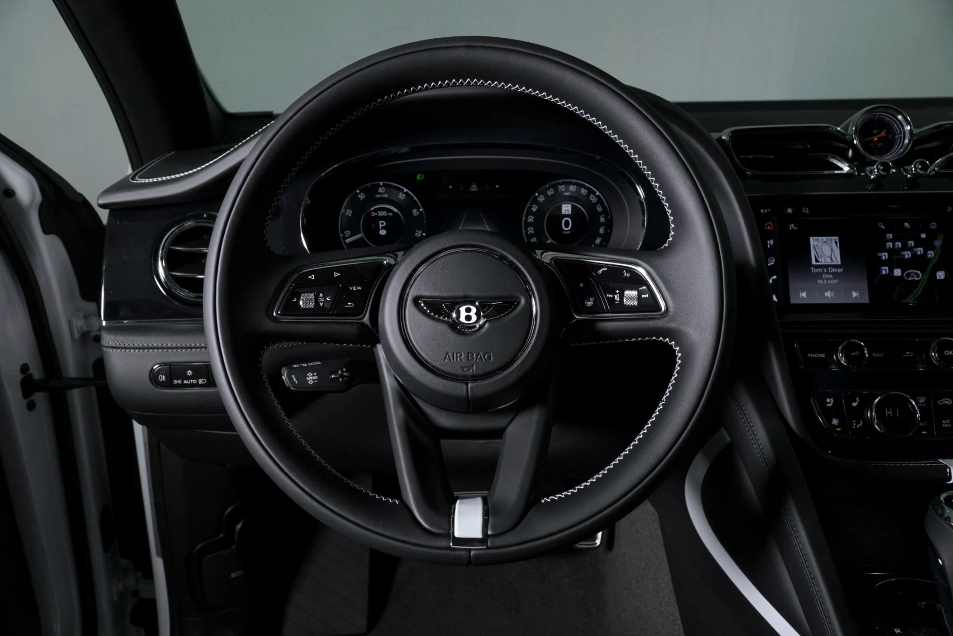 mph016_433513333_New_2026_Bentley_Bentayga_Speed_1767900450_187aafdcaf