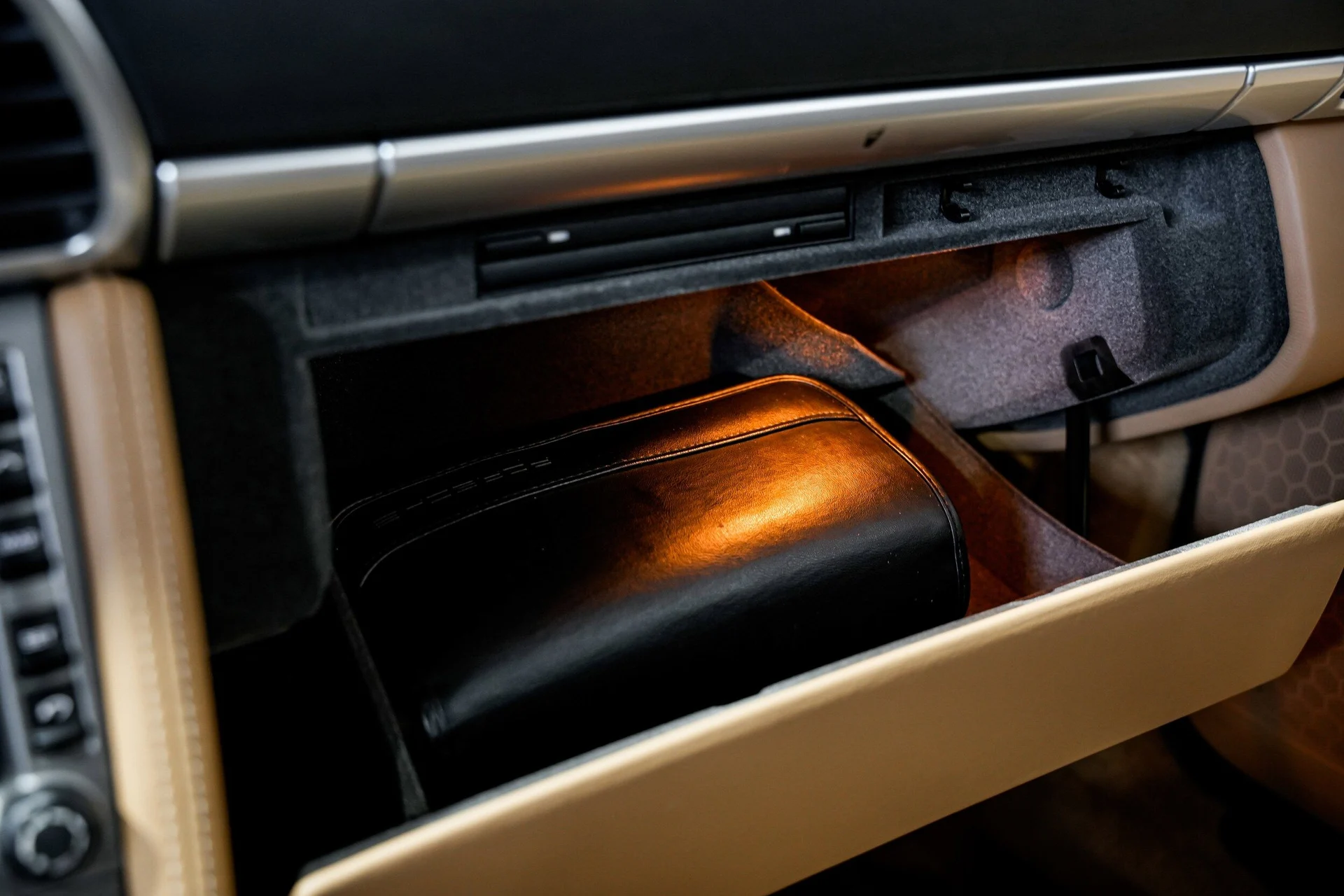 mph016_435617496_ed266890bf00335739f1fa46e96e8d9ax_841ffdfb4d