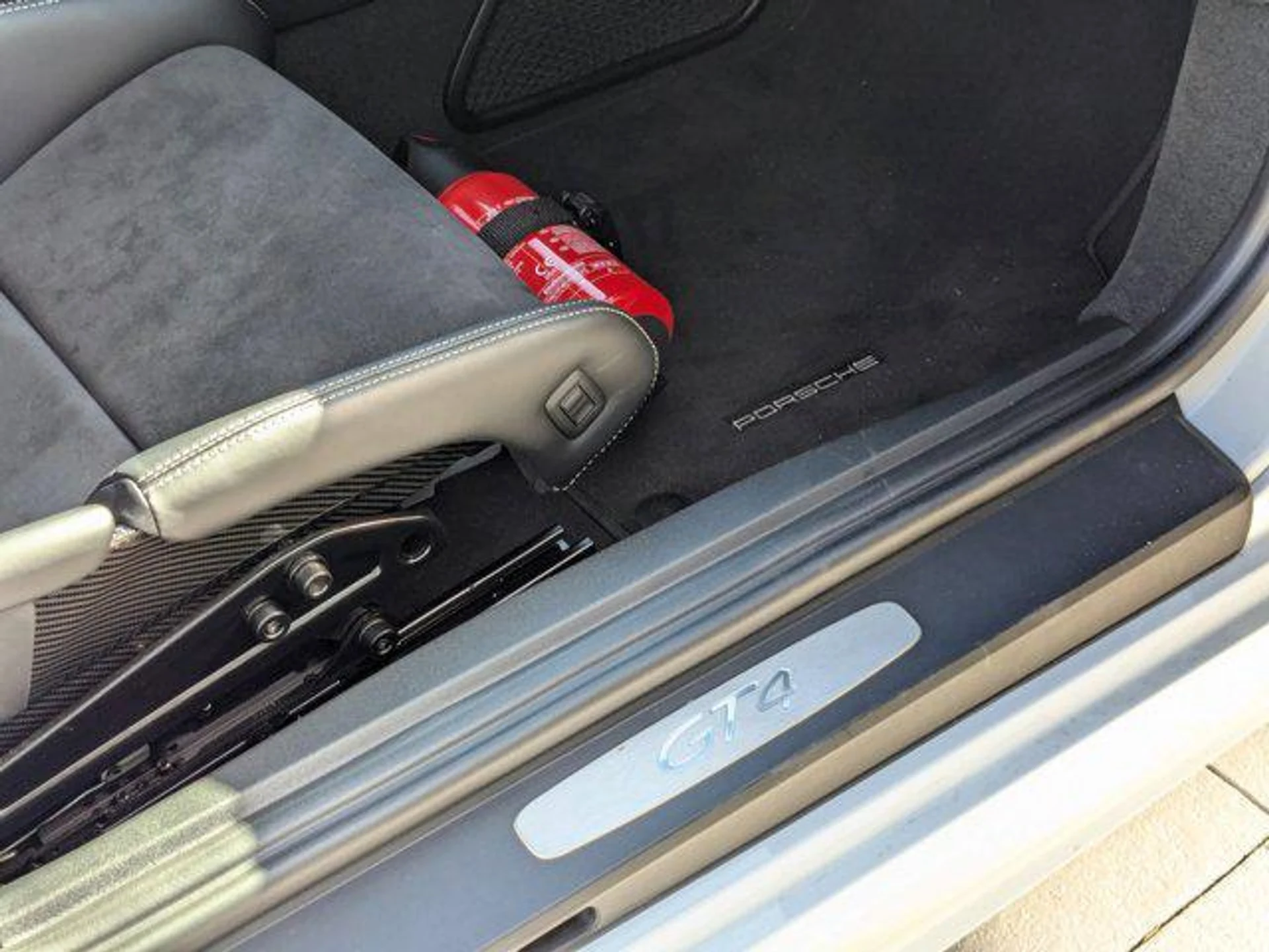 mph016_437504596_i_Gg_Q0_PR_5_Ifqgeac_Hunp586_Qw_Z4_U_106360b580