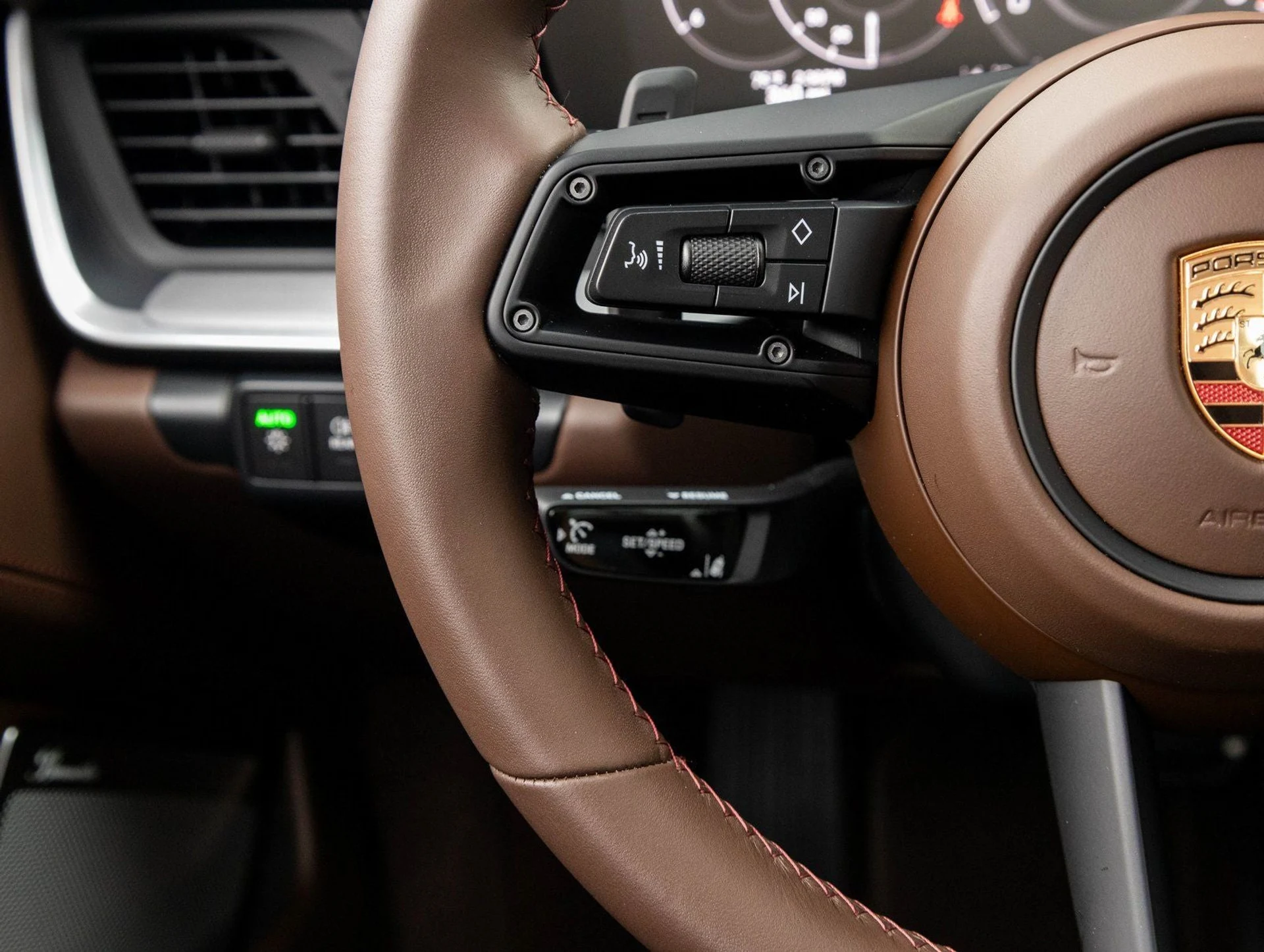 mph016_441033966_17_8dde22878d