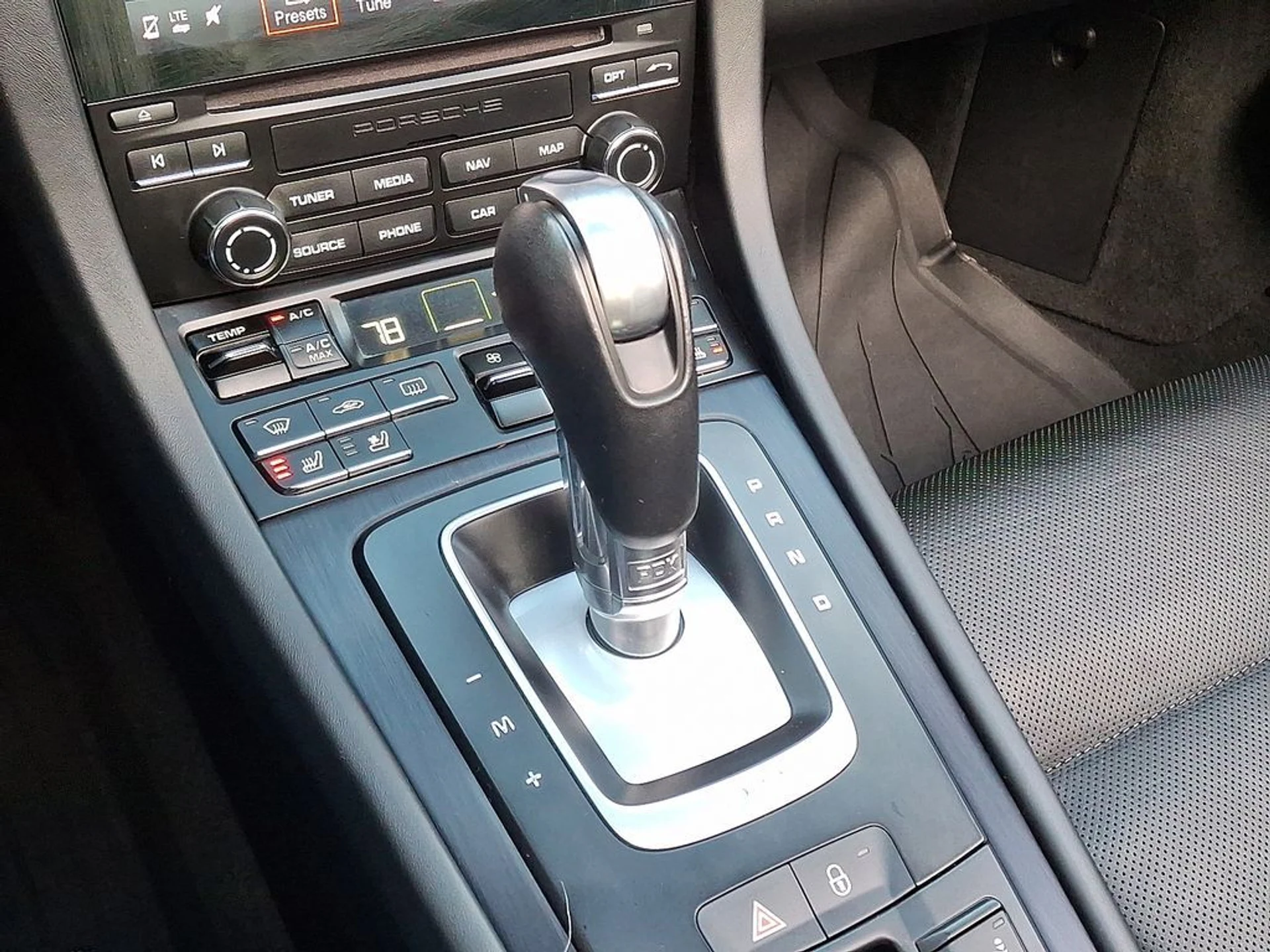 mph016_441402141_4f0268a31624ec7e3cb53aba1fb2d9ecx_72f7036364