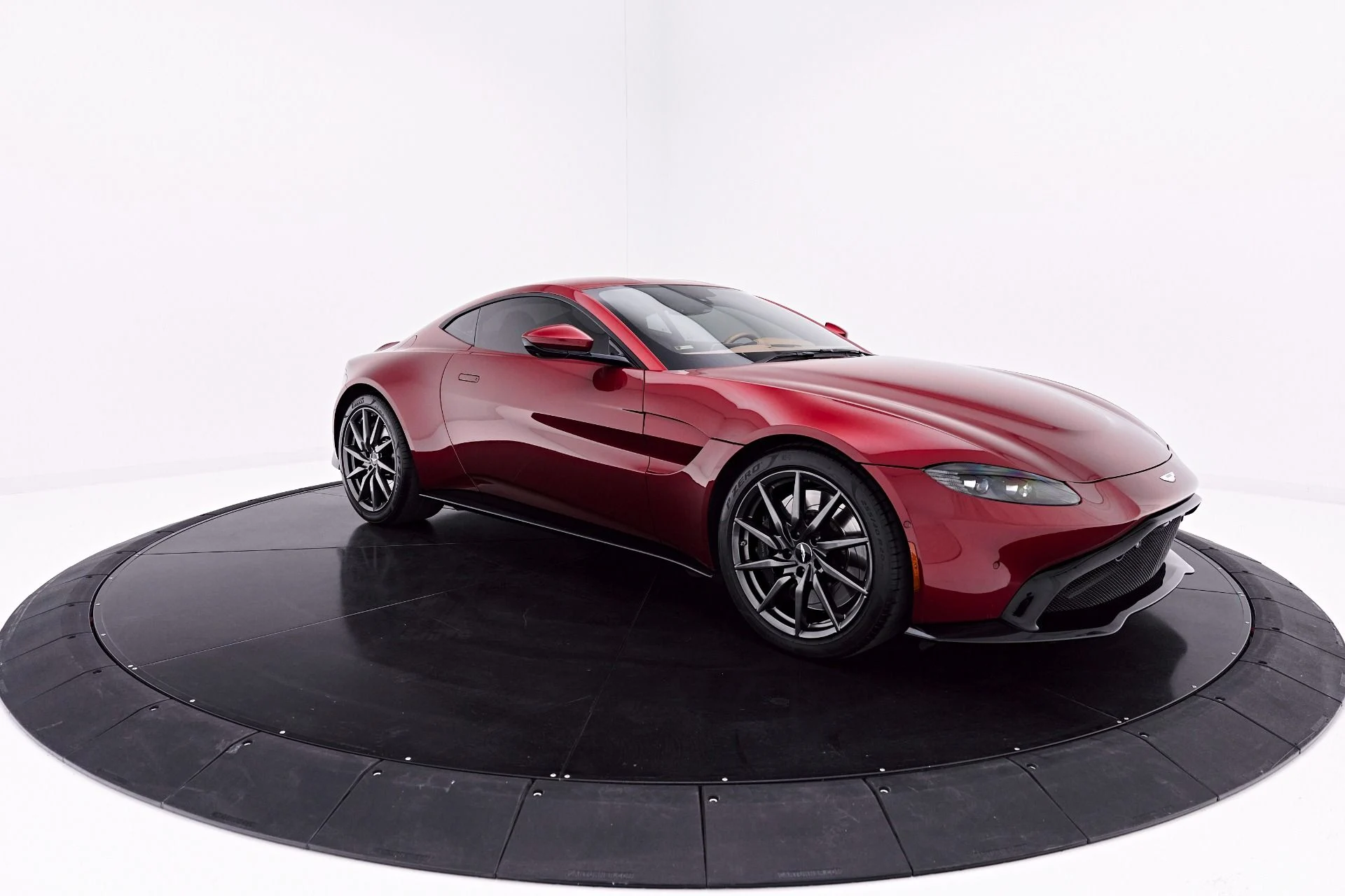 mph016_446746415_Used_2020_Aston_Martin_Vantage_Base_1777504268_4b8ccb3b9f