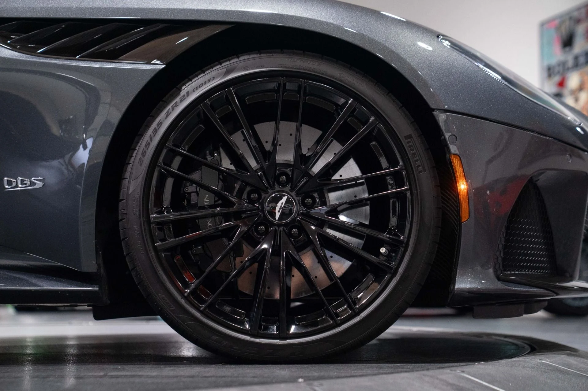 mph016_446973443_Used_2020_Aston_Martin_DBS_Superleggera_1767994739_b9d4ddd4b0