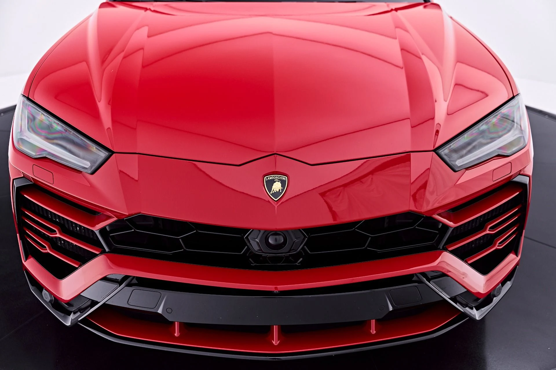 mph016_451733591_Used_2019_Lamborghini_Urus_Base_1782947940_6102e72f88