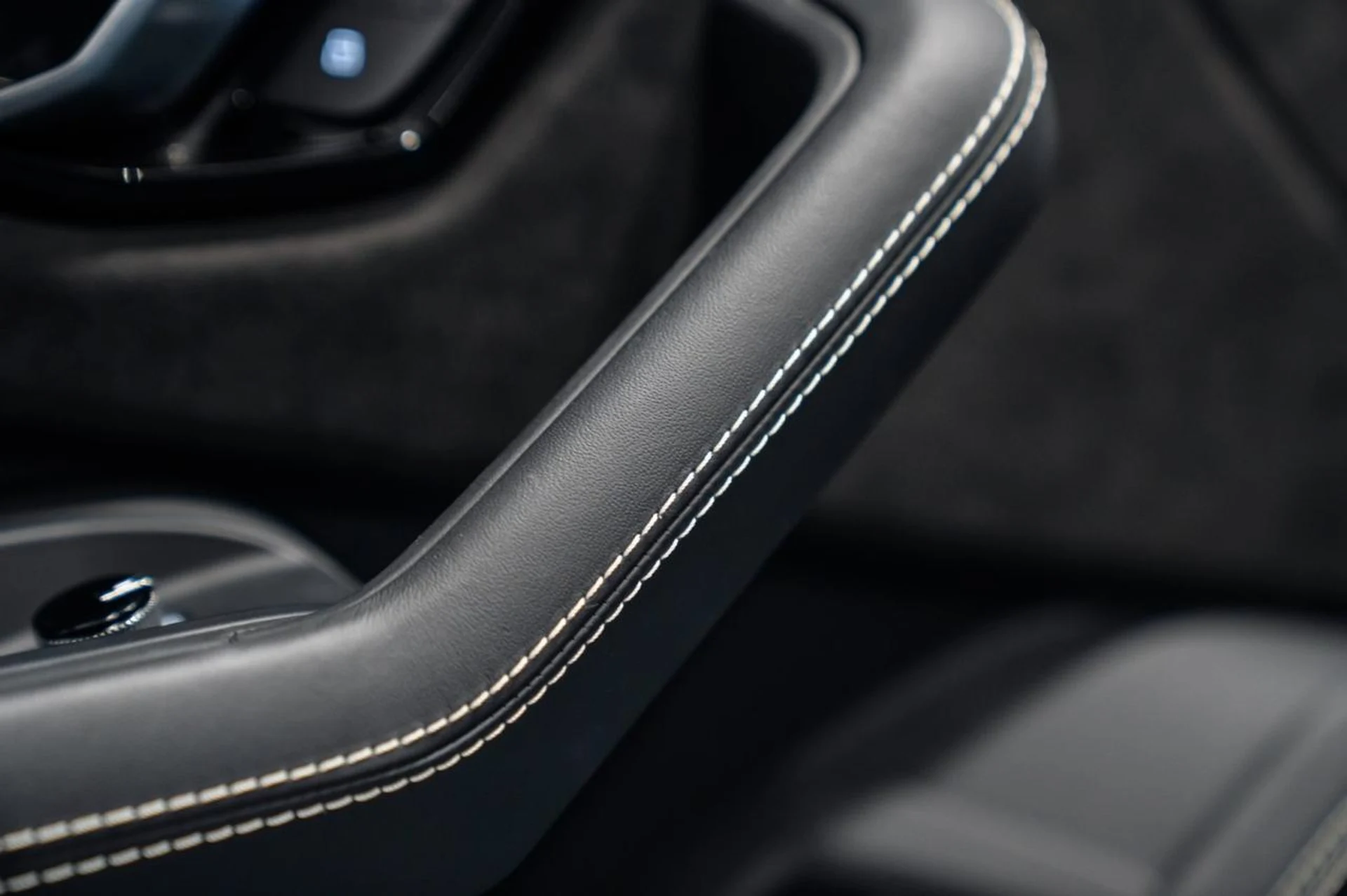 mph016_453625293_f90d396c41f1d0e868add07c845d54ab_d87741dd74