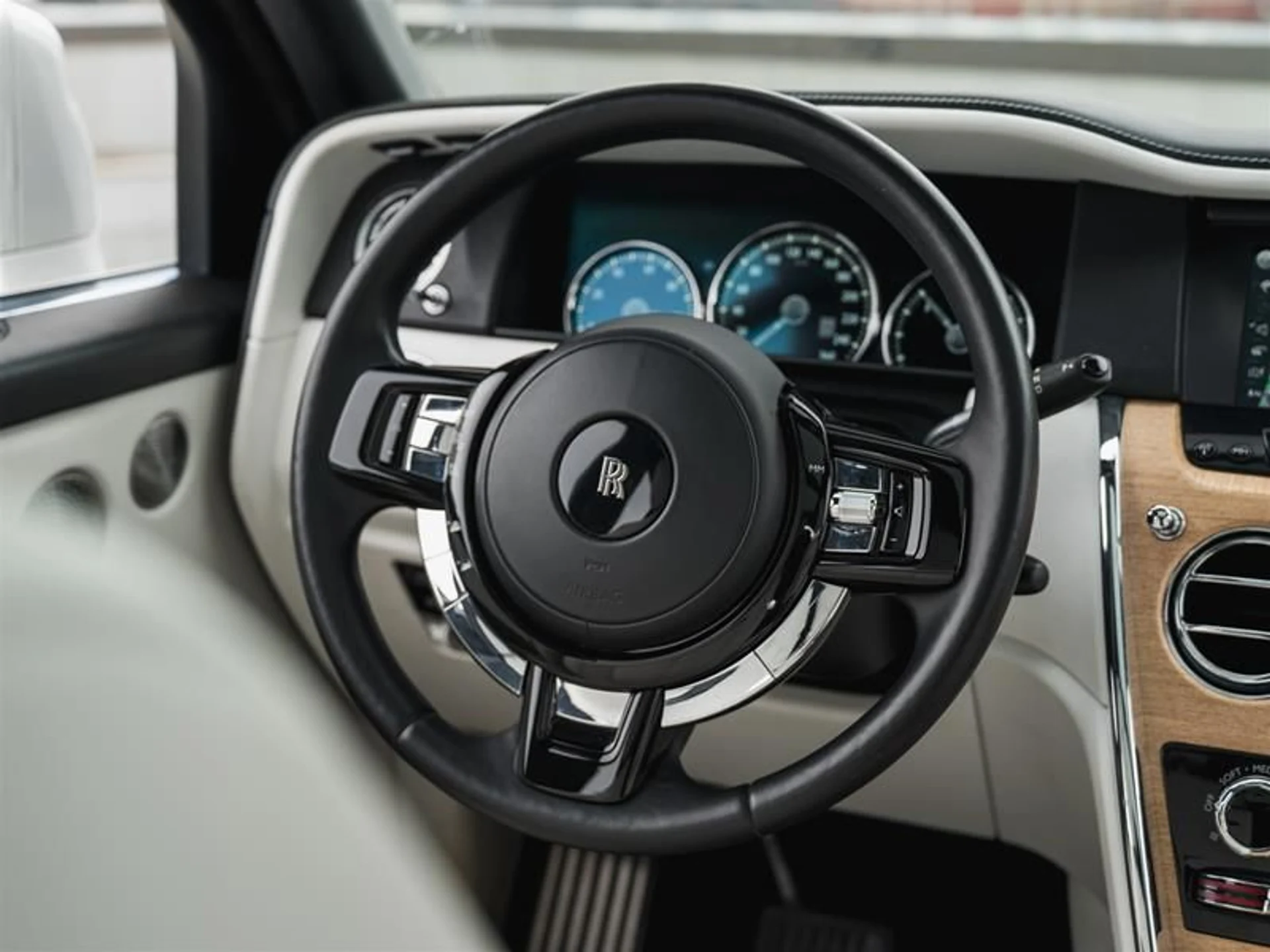 mph016_458116639_fv0xlqdc_9807ee32a3