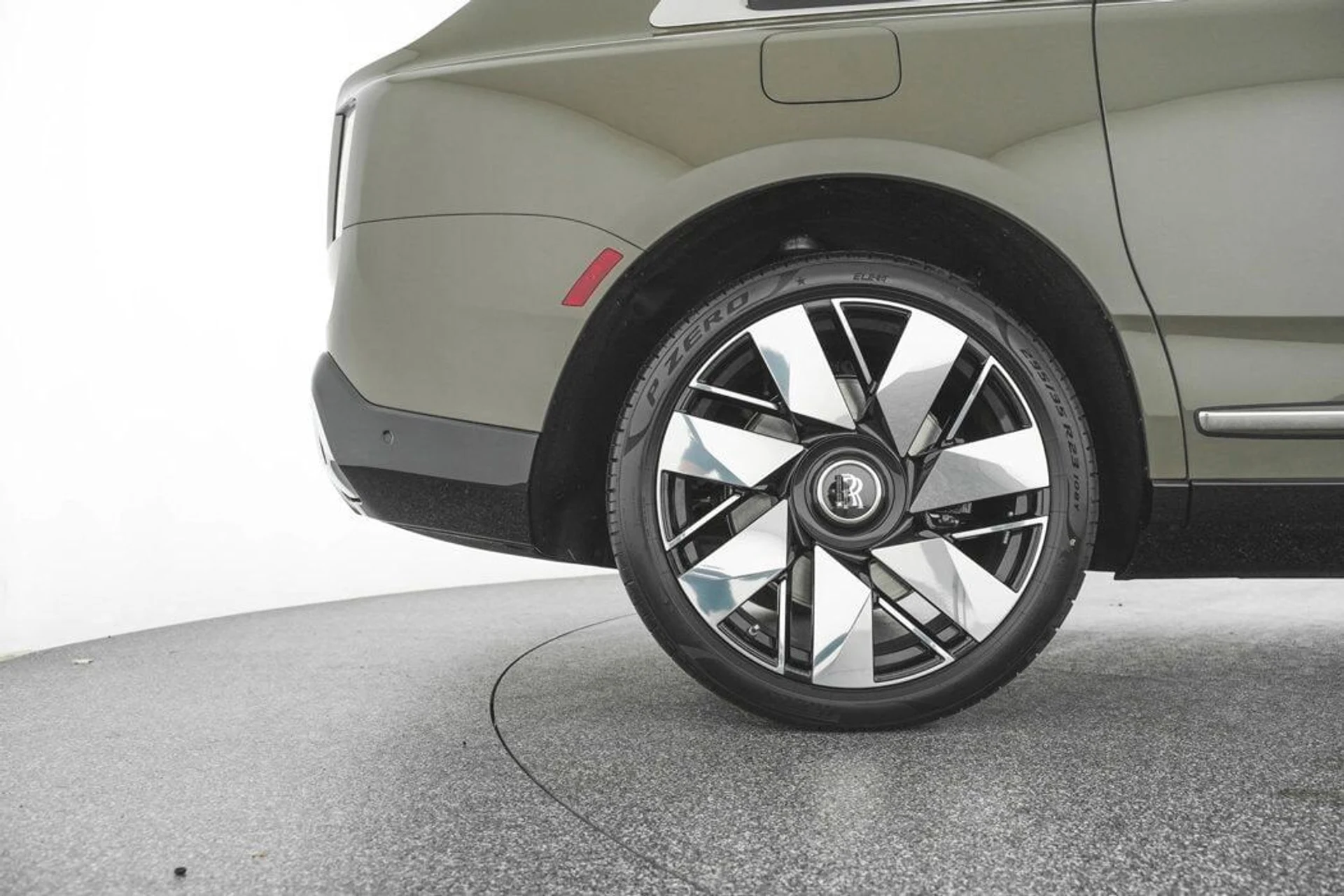 mph016_463396914_853c0393cfb5ba513ed5e7644b5b1d6cx_b4dffab05c