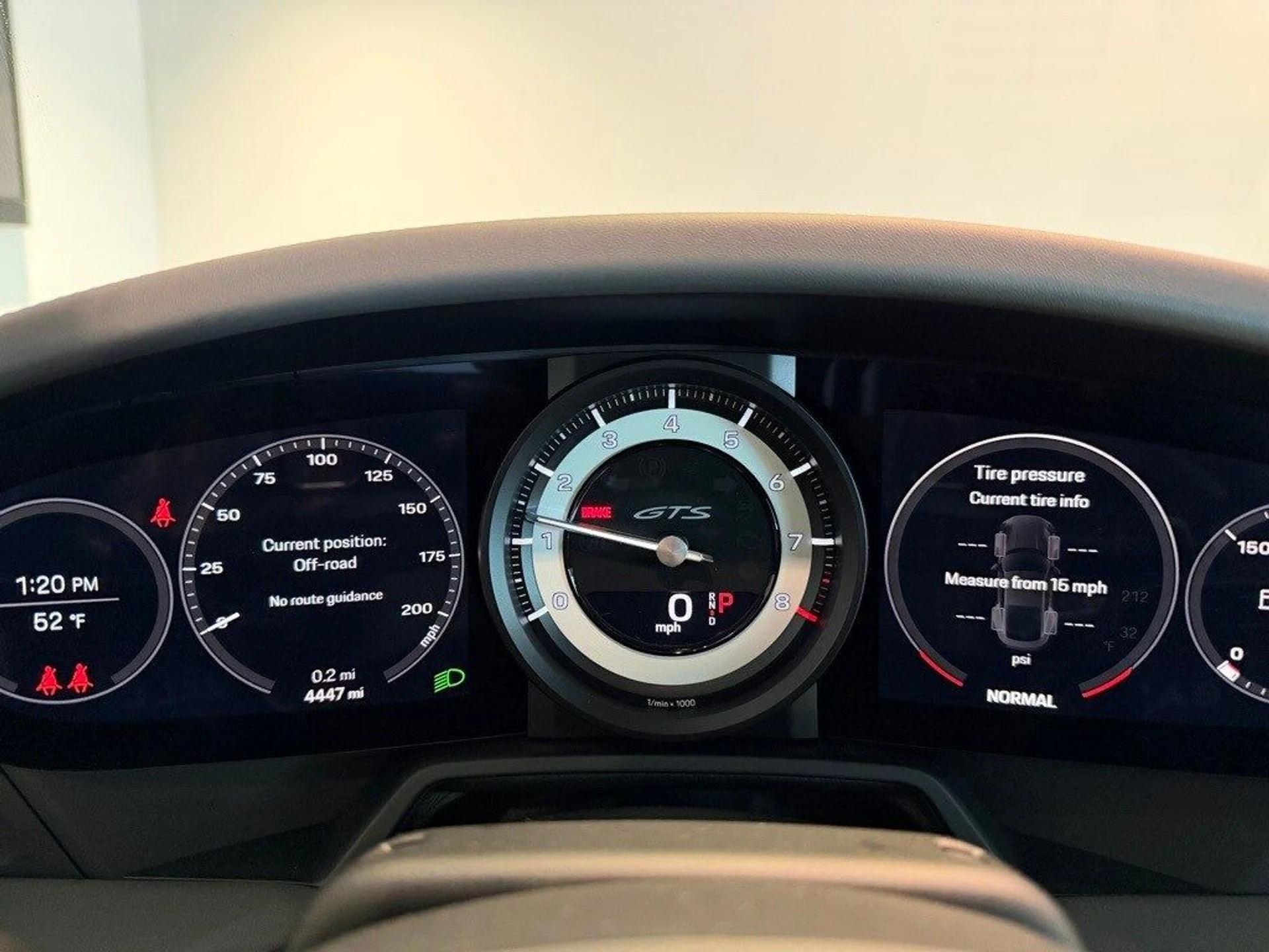 mph016_465451373_130636518f62203b371edddc064afd64x_a2f72aa2bf