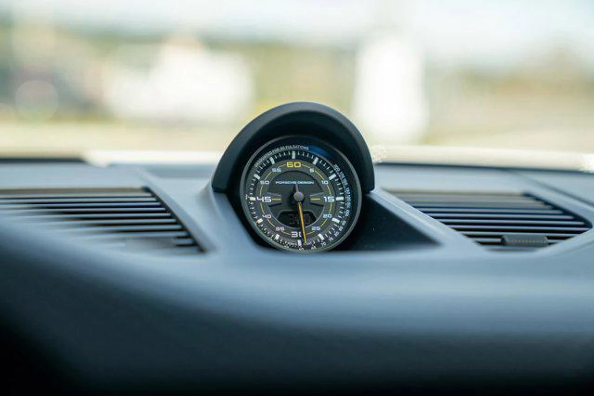 mph016_46723553_o_EIG_0_ZD_Rw0_B_Kl9f_TJ_4ol_Nxj_SVW_4_3e09de3267