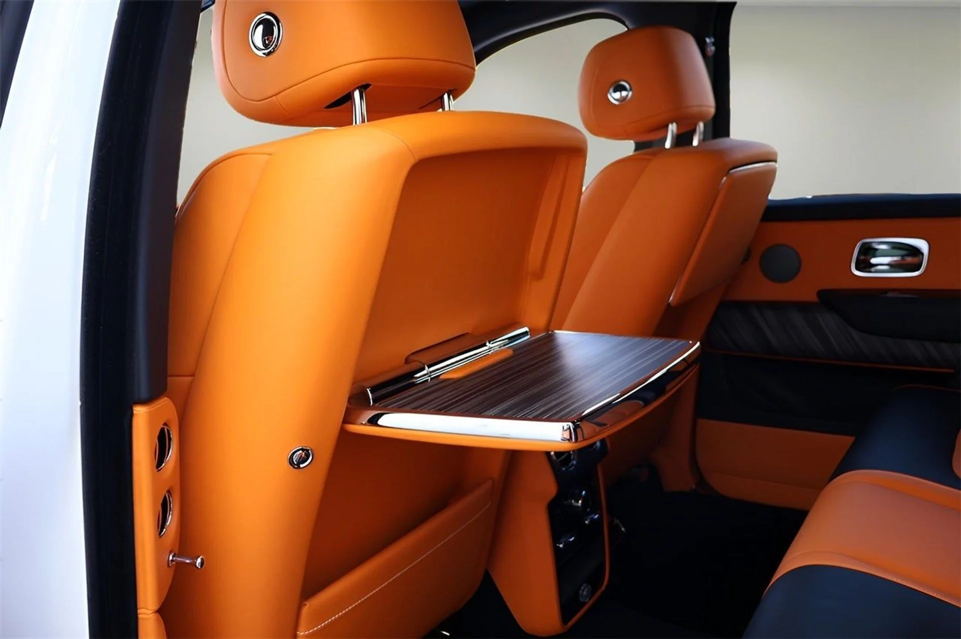 mph016_469656915_17_082d0b55db