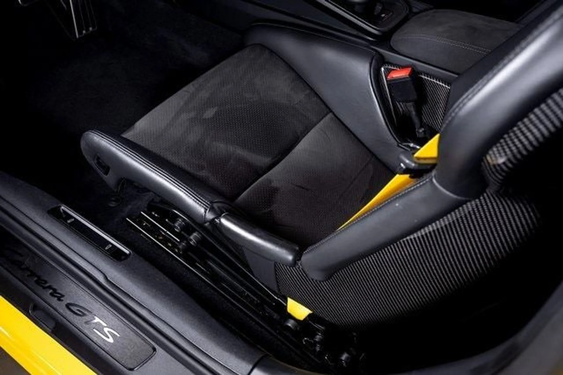 mph016_47211308_35556038e85305b61e97a038f73623d0x_3865a00691