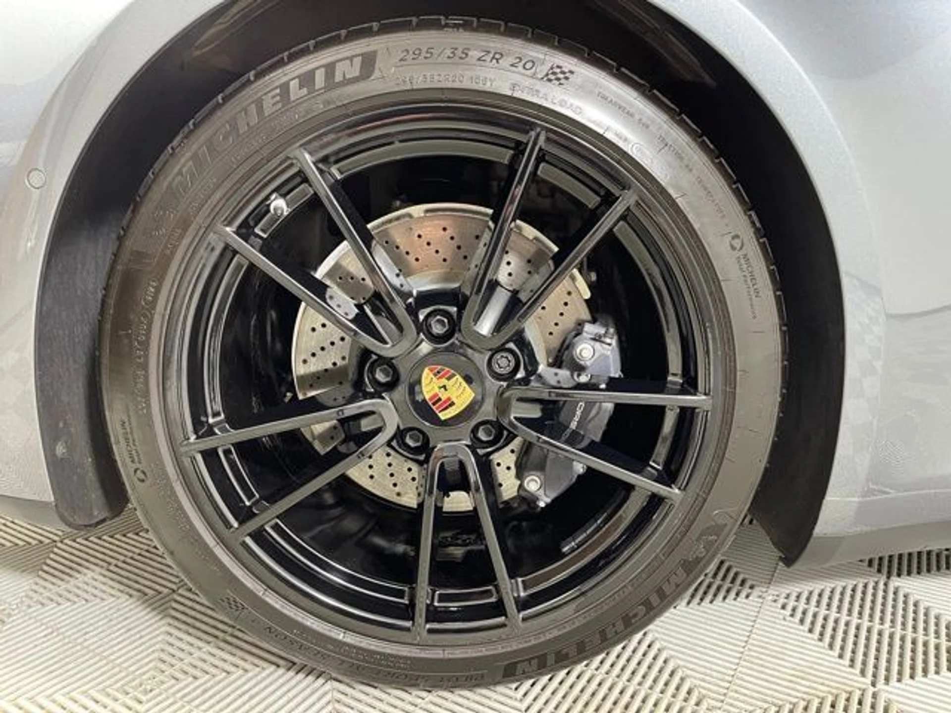 mph016_477347663_fe5c3eb33ca697b6cfd22fc2aa442f2ax_537debacc4