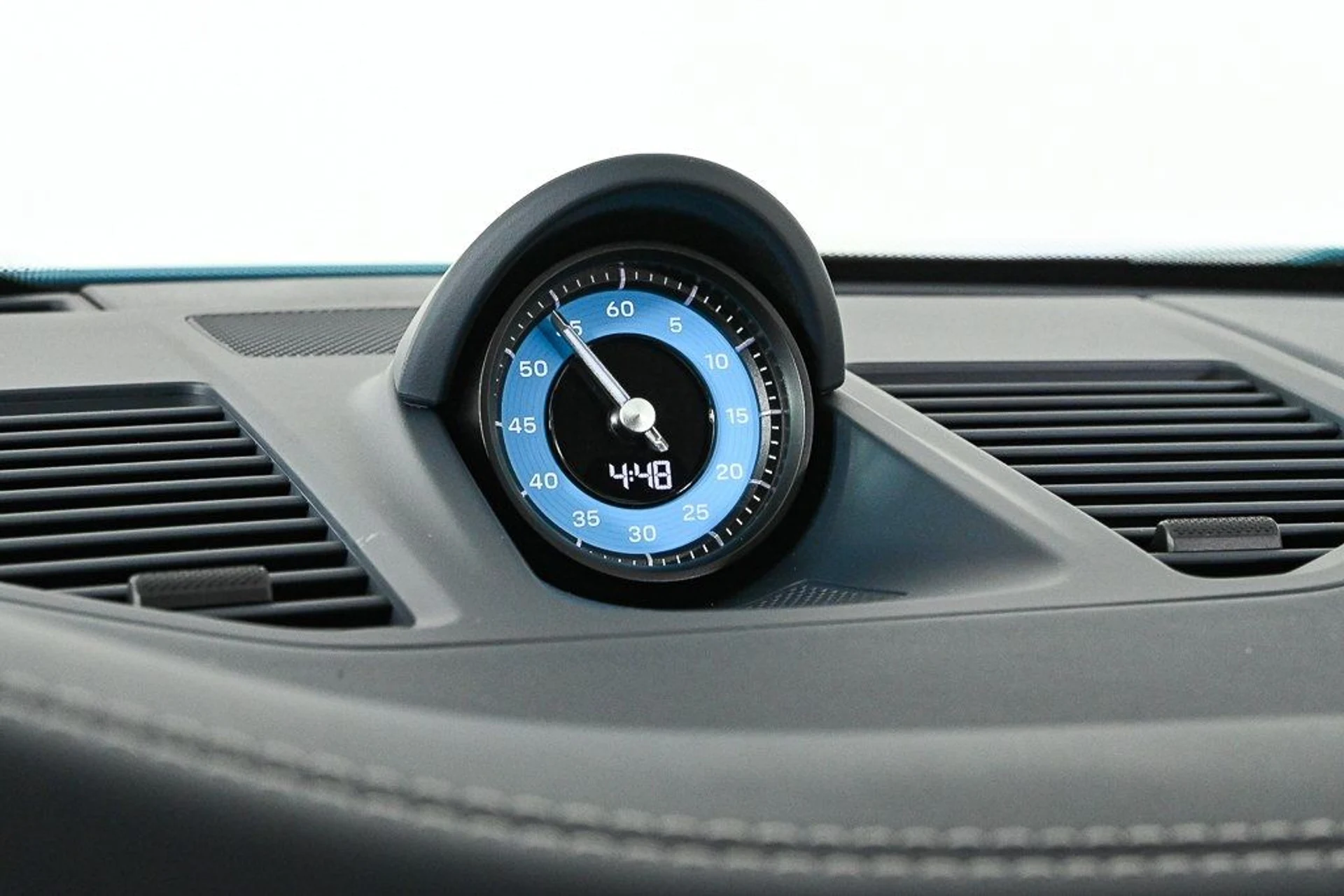 mph016_489880156_e3d1f1c6d54ae95b97fdd27d64b223ae_d2d56f69e7