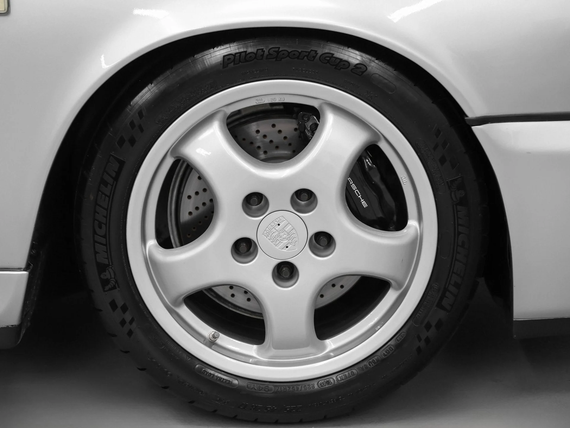 mph016_489996771_17_0d774edf02