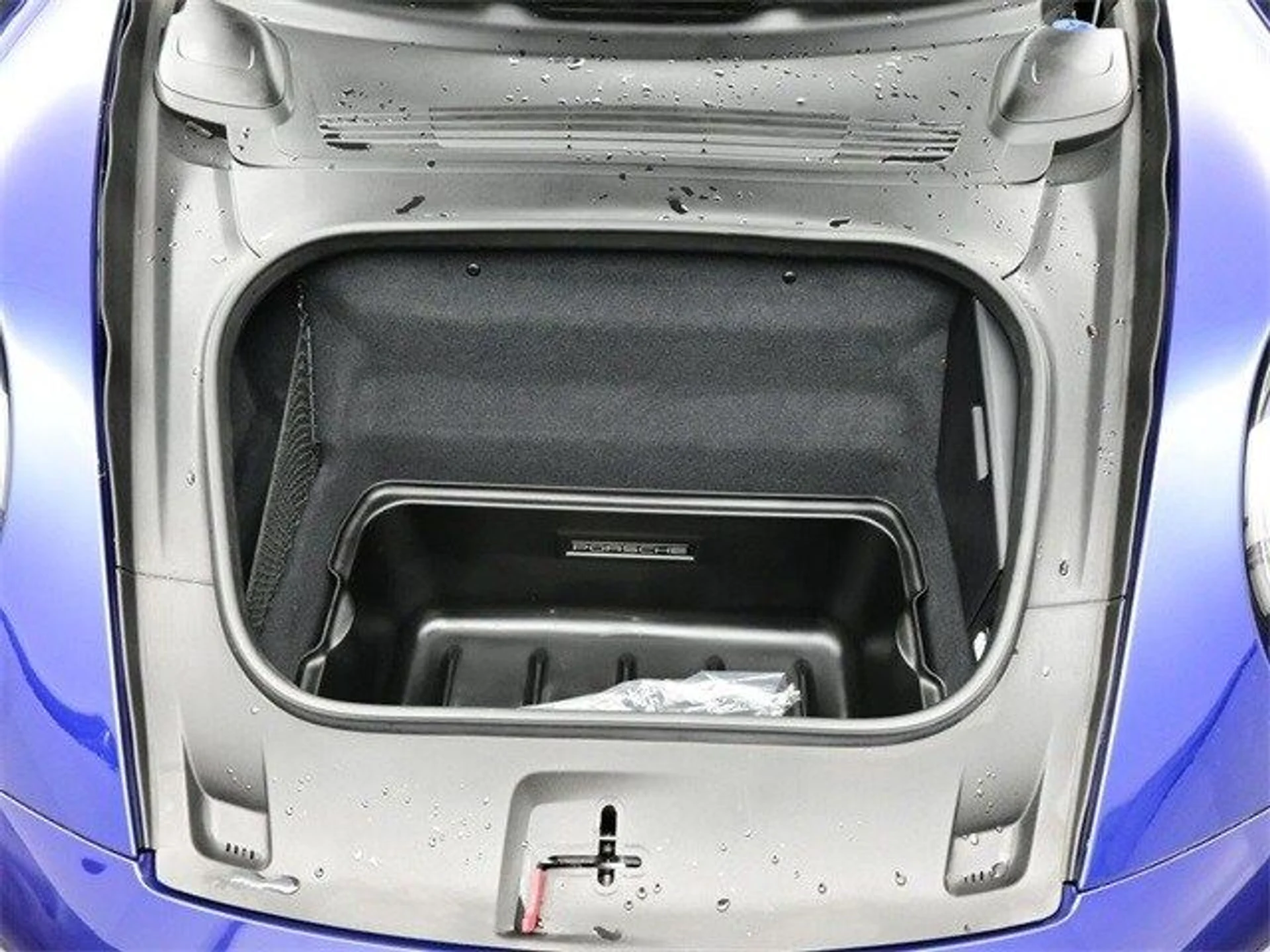 mph016_491054583_d56b767e4d03ae3ae4db78455713eed8x_8171359e23