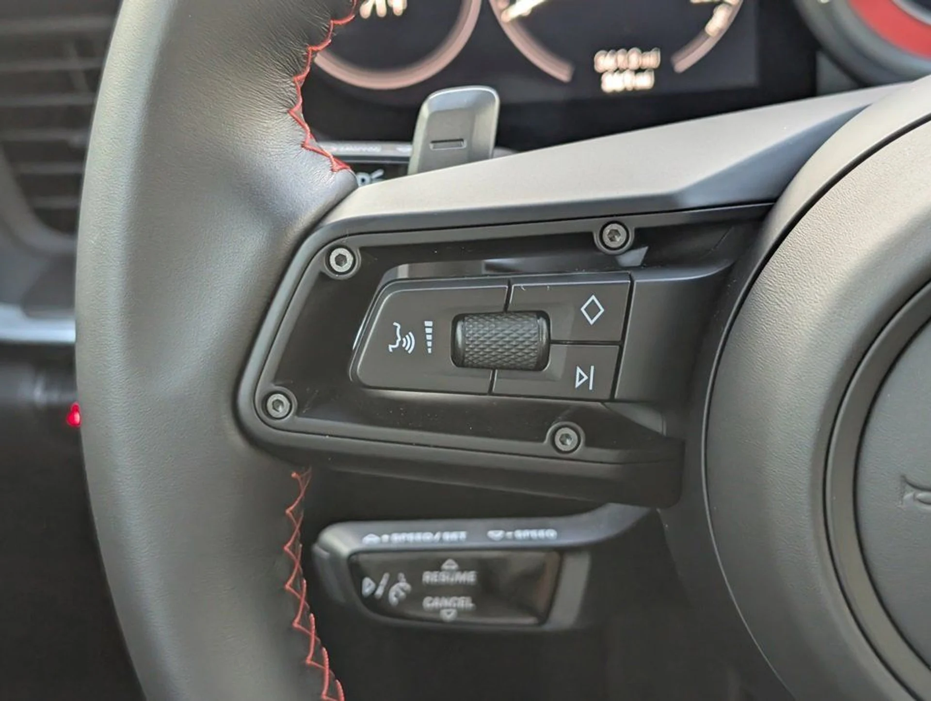 mph016_491585436_14f3a42d8bf05290c0da159a90588959x_d8adc44ae3