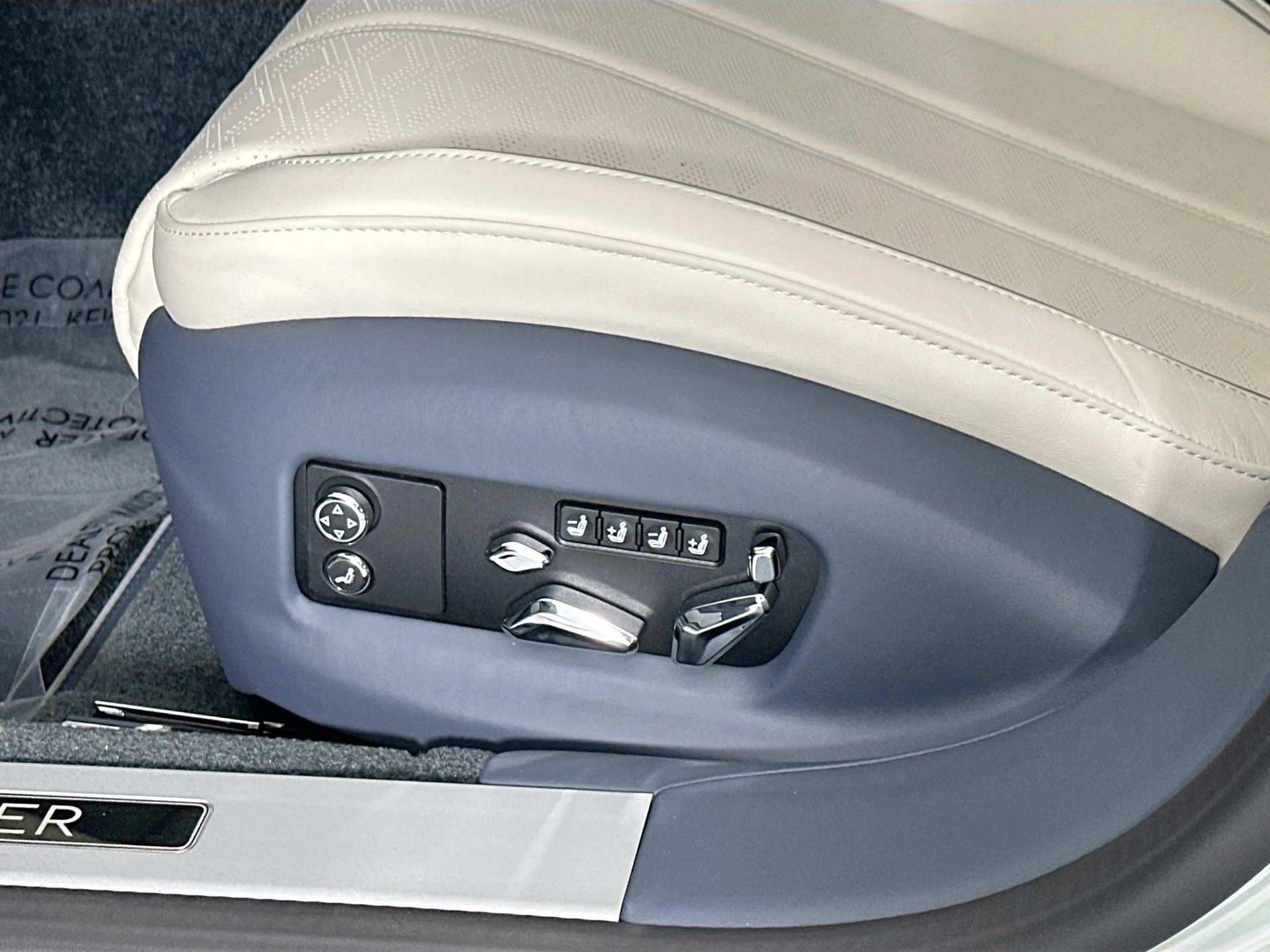 mph016_492825493_17_e0b1491f53