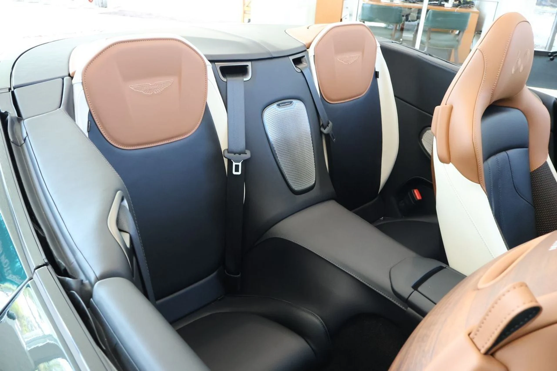 mph016_494209868_17_0cb4db6667