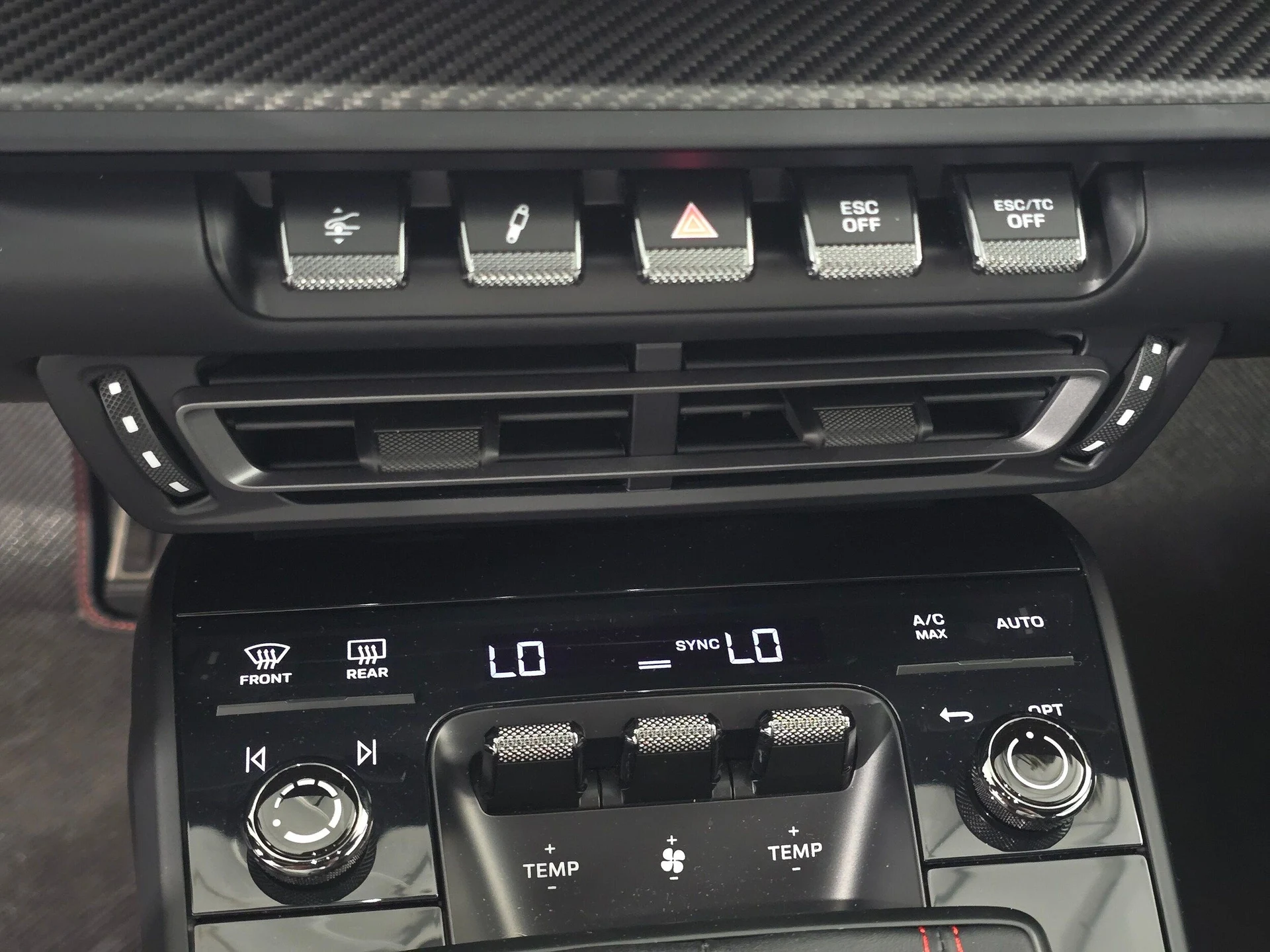 mph016_499841590_cd11851d9687033b7b4b2c4d93257b37x_33deae62bc