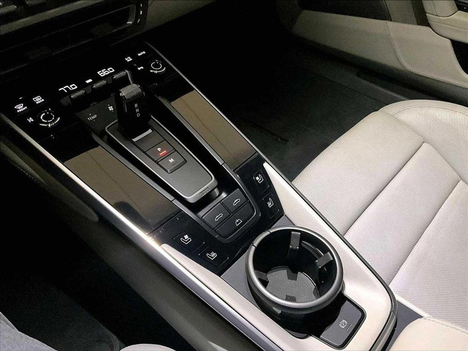 mph016_501948831_QP_Yl9k_MO_3zc_II_1d_YRSP_Cu_Z3_U_Vgo_569c996a88